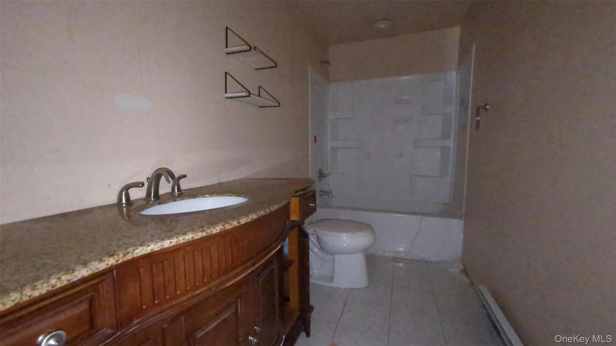 6 Glen Court, Clarkstown, NY, 4 Bedrooms Bedrooms, 9 Rooms Rooms,2 BathroomsBathrooms,Residential,For Rent,Glen,0,1053015 6 Glen Court, Clarkstown, NY, 4 Bedrooms Bedrooms, 9 Rooms Rooms,2 BathroomsBathrooms,Residential,For Rent,Glen,0,1053015