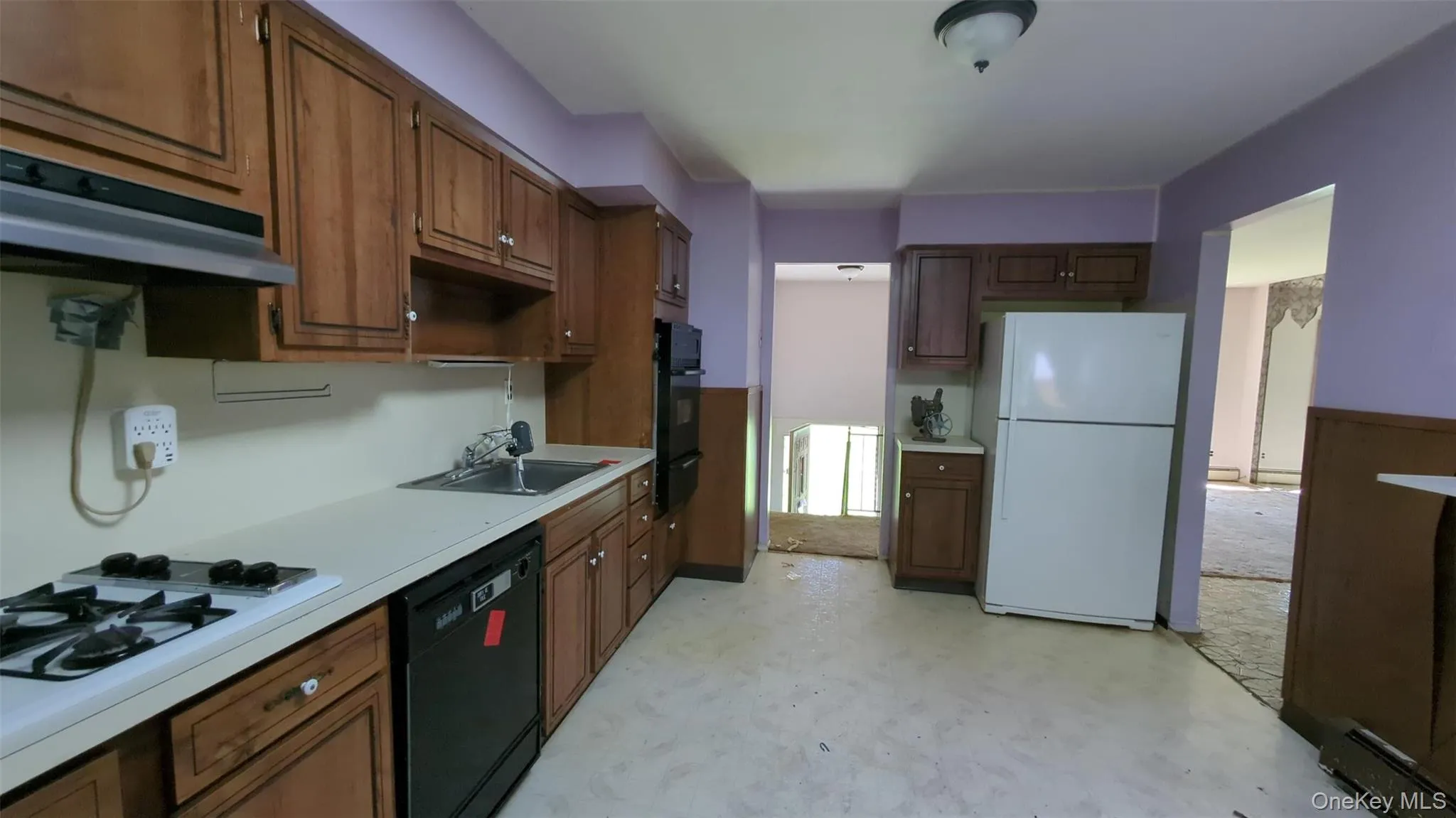 6 Glen Court, Clarkstown, NY, 4 Bedrooms Bedrooms, 9 Rooms Rooms,2 BathroomsBathrooms,Residential,For Rent,Glen,0,1053015 6 Glen Court, Clarkstown, NY, 4 Bedrooms Bedrooms, 9 Rooms Rooms,2 BathroomsBathrooms,Residential,For Rent,Glen,0,1053015