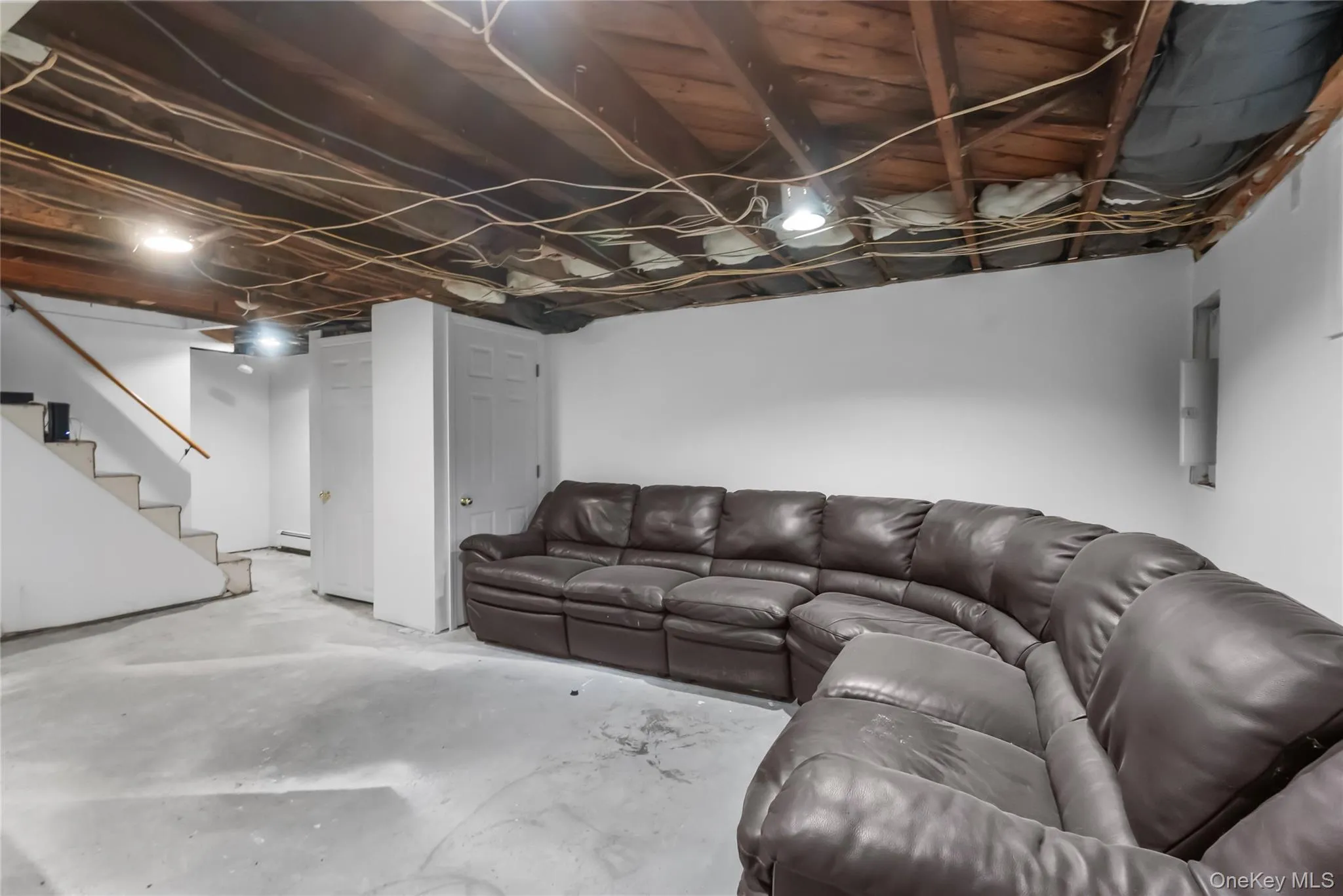 28 Beaverbrook Road, New Windsor, NY, 1 Bedroom Bedrooms, 5 Rooms Rooms,1 BathroomBathrooms,Residential,For Rent,Beaverbrook,0,1053016 28 Beaverbrook Road, New Windsor, NY, 1 Bedroom Bedrooms, 5 Rooms Rooms,1 BathroomBathrooms,Residential,For Rent,Beaverbrook,0,1053016