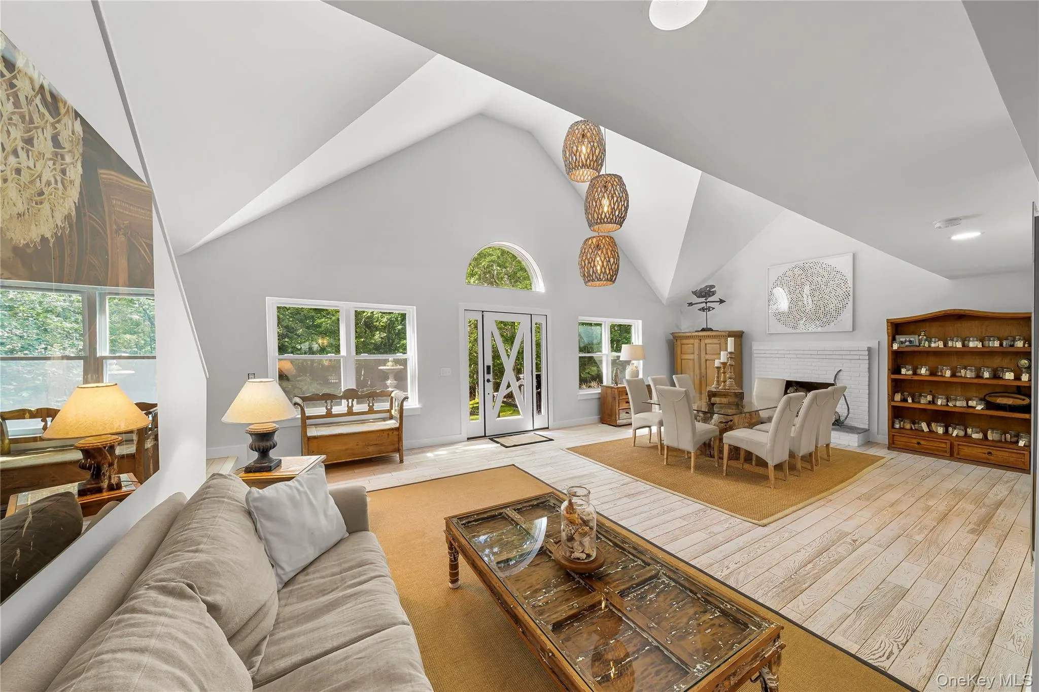 956 Millstone Road, Southampton, NY, 6 Bedrooms Bedrooms, 15 Rooms Rooms,4 BathroomsBathrooms,Residential,For Rent,Millstone,0,1053019 956 Millstone Road, Southampton, NY, 6 Bedrooms Bedrooms, 15 Rooms Rooms,4 BathroomsBathrooms,Residential,For Rent,Millstone,0,1053019