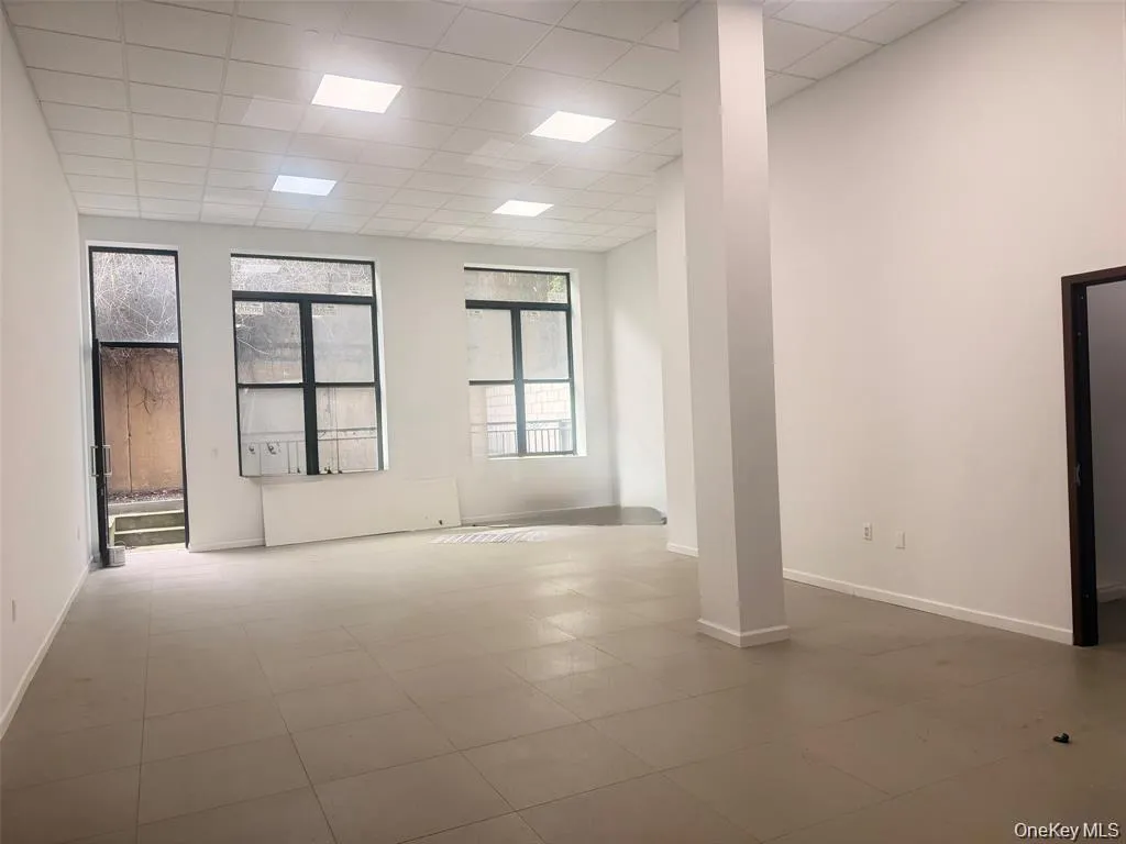 132-25 41 Avenue, New York, NY, 1 Bedroom Bedrooms, 3 Rooms Rooms,1 BathroomBathrooms,Residential,For Rent,41,0,1053027 132-25 41 Avenue, New York, NY, 1 Bedroom Bedrooms, 3 Rooms Rooms,1 BathroomBathrooms,Residential,For Rent,41,0,1053027