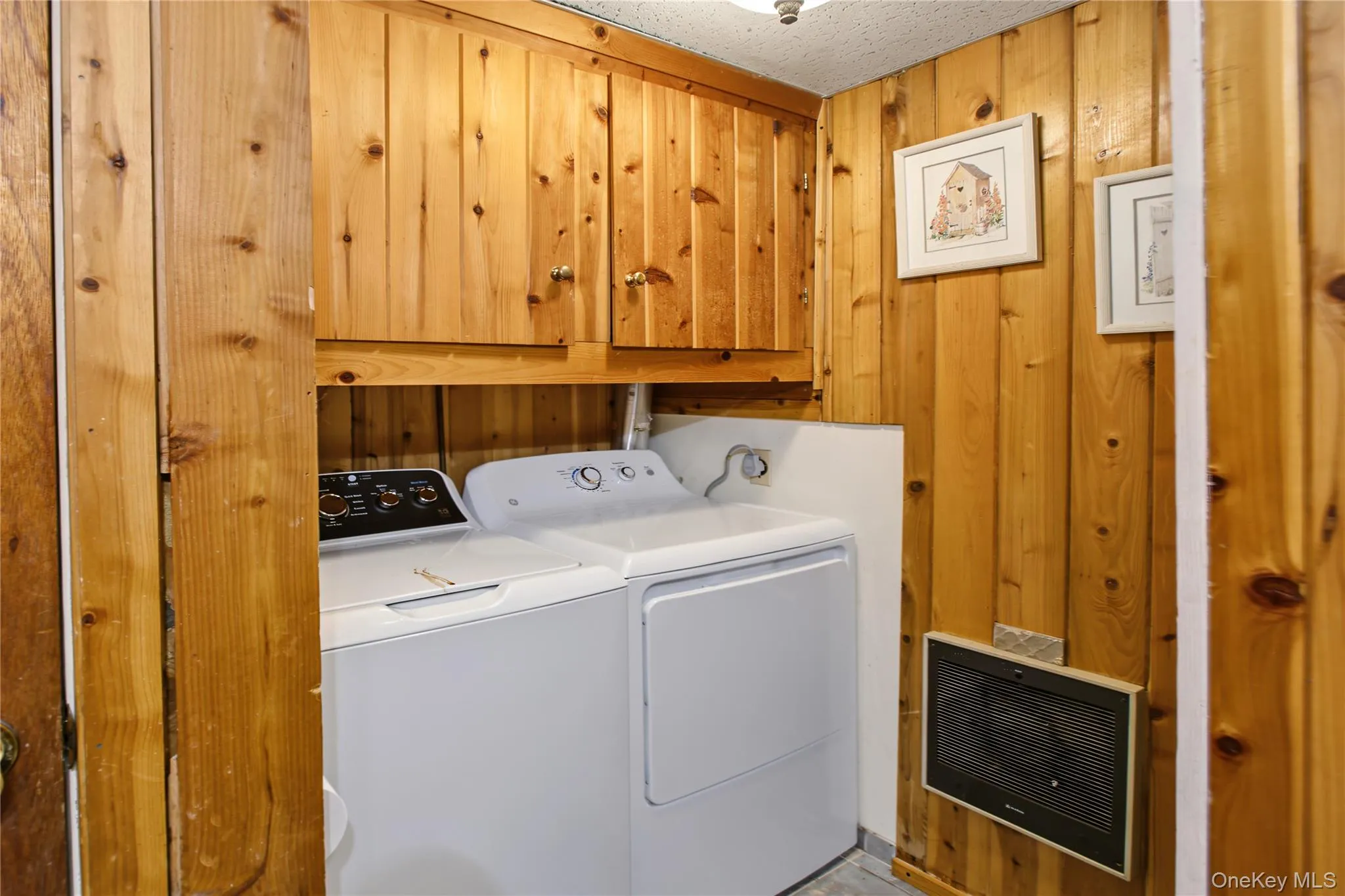 123 Maben Hollow Road, Shandaken, NY, 3 Bedrooms Bedrooms, 8 Rooms Rooms,2 BathroomsBathrooms,Residential,For Rent,Maben Hollow,0,1053030 123 Maben Hollow Road, Shandaken, NY, 3 Bedrooms Bedrooms, 8 Rooms Rooms,2 BathroomsBathrooms,Residential,For Rent,Maben Hollow,0,1053030