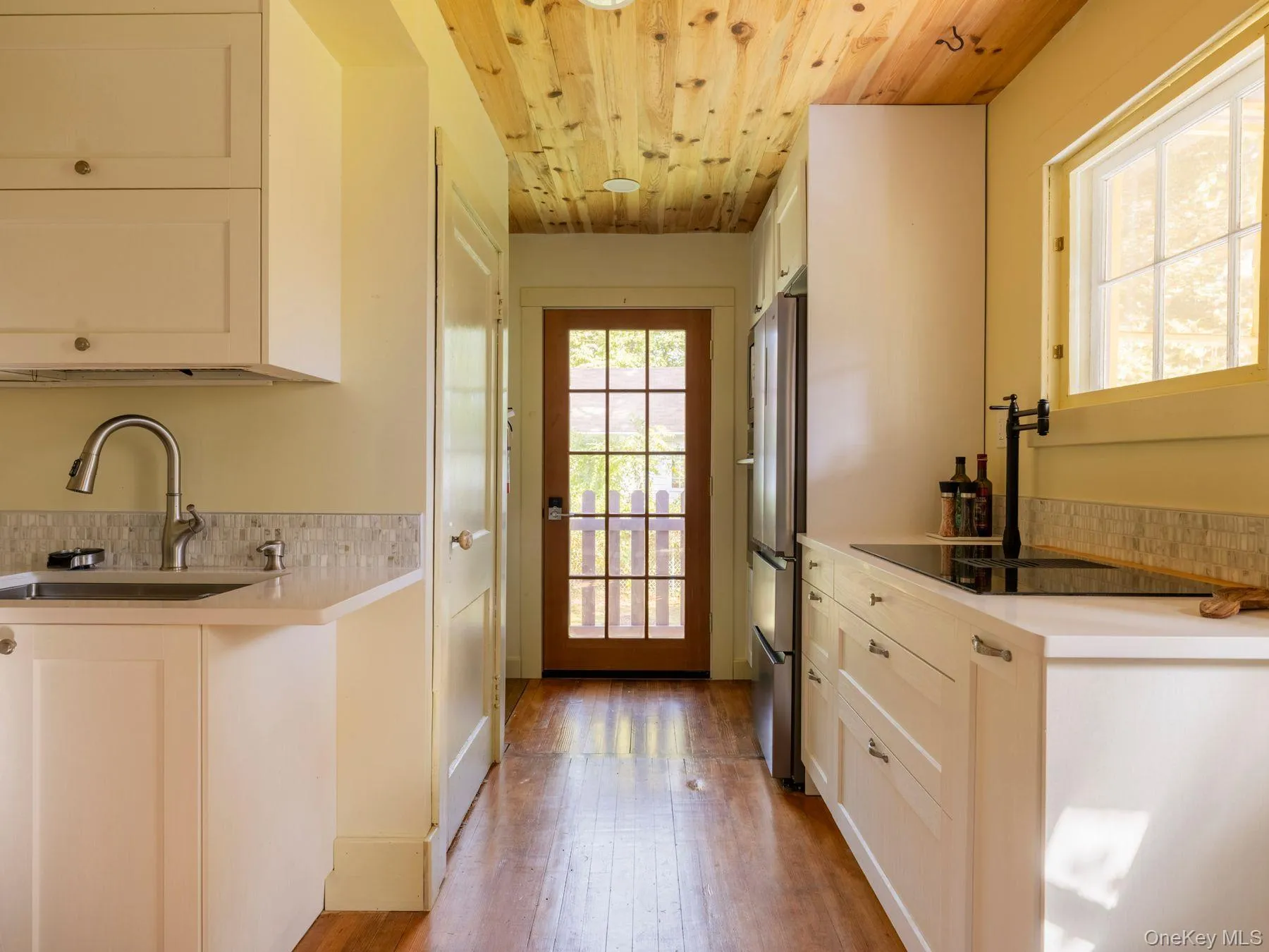 35 Orchard Lane, Woodstock, NY, 2 Bedrooms Bedrooms, 4 Rooms Rooms,1 BathroomBathrooms,Residential,For Rent,Orchard,0,1053034 35 Orchard Lane, Woodstock, NY, 2 Bedrooms Bedrooms, 4 Rooms Rooms,1 BathroomBathrooms,Residential,For Rent,Orchard,0,1053034