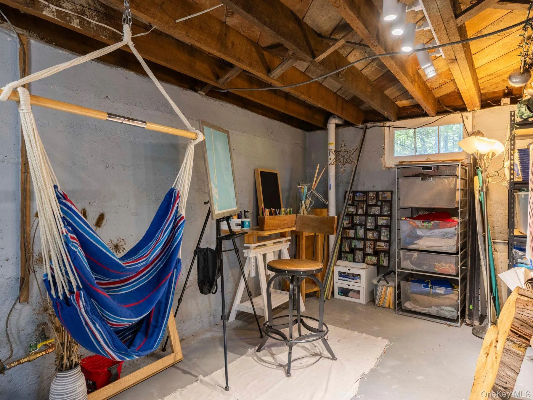 35 Orchard Lane, Woodstock, NY, 2 Bedrooms Bedrooms, 4 Rooms Rooms,1 BathroomBathrooms,Residential,For Rent,Orchard,0,1053034 35 Orchard Lane, Woodstock, NY, 2 Bedrooms Bedrooms, 4 Rooms Rooms,1 BathroomBathrooms,Residential,For Rent,Orchard,0,1053034