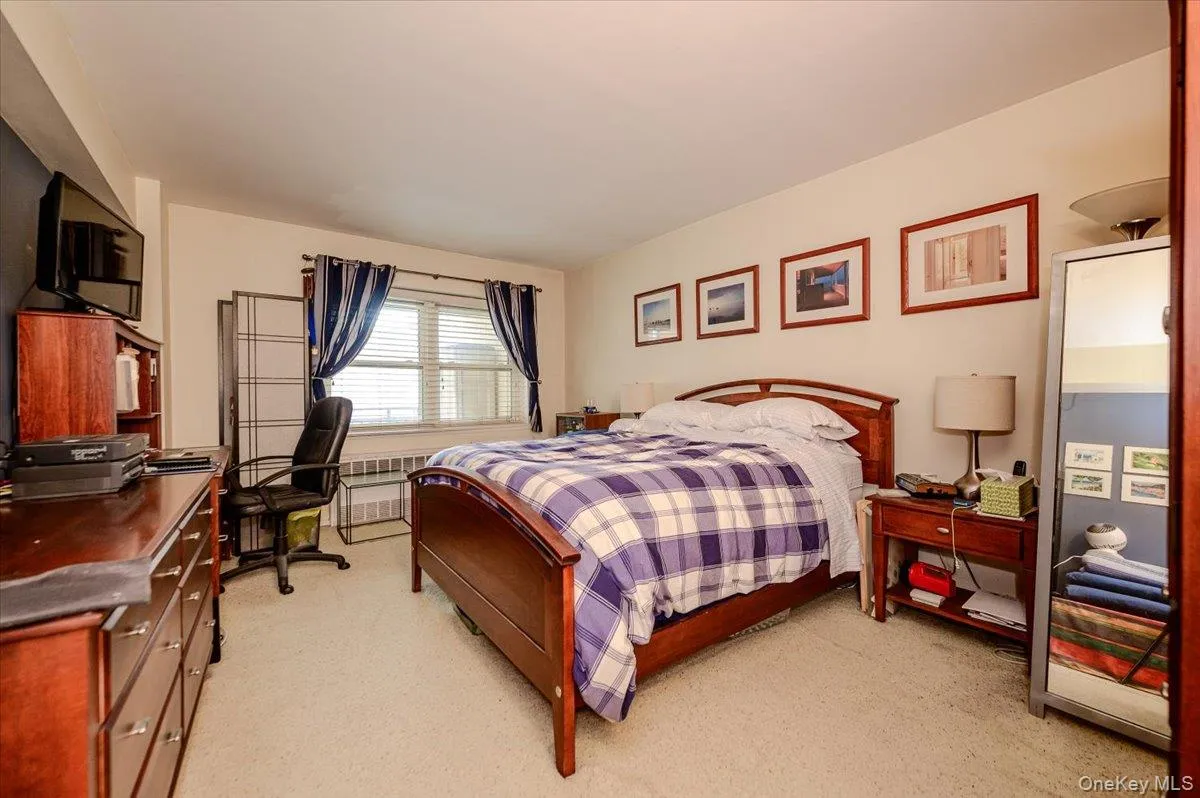 740 Broadway, Long Beach, NY, 1 Bedroom Bedrooms, 4 Rooms Rooms,1 BathroomBathrooms,Residential,For Rent,Broadway,0,1053035 740 Broadway, Long Beach, NY, 1 Bedroom Bedrooms, 4 Rooms Rooms,1 BathroomBathrooms,Residential,For Rent,Broadway,0,1053035