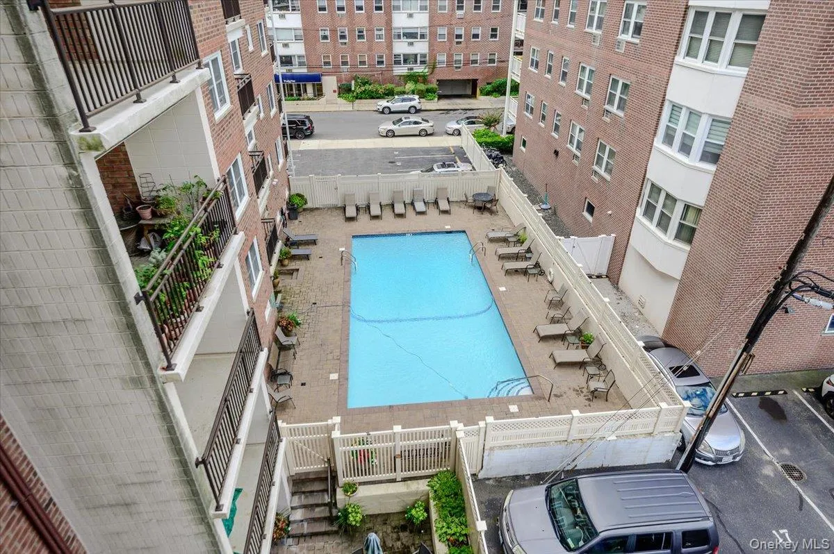 740 Broadway, Long Beach, NY, 1 Bedroom Bedrooms, 4 Rooms Rooms,1 BathroomBathrooms,Residential,For Rent,Broadway,0,1053035 740 Broadway, Long Beach, NY, 1 Bedroom Bedrooms, 4 Rooms Rooms,1 BathroomBathrooms,Residential,For Rent,Broadway,0,1053035