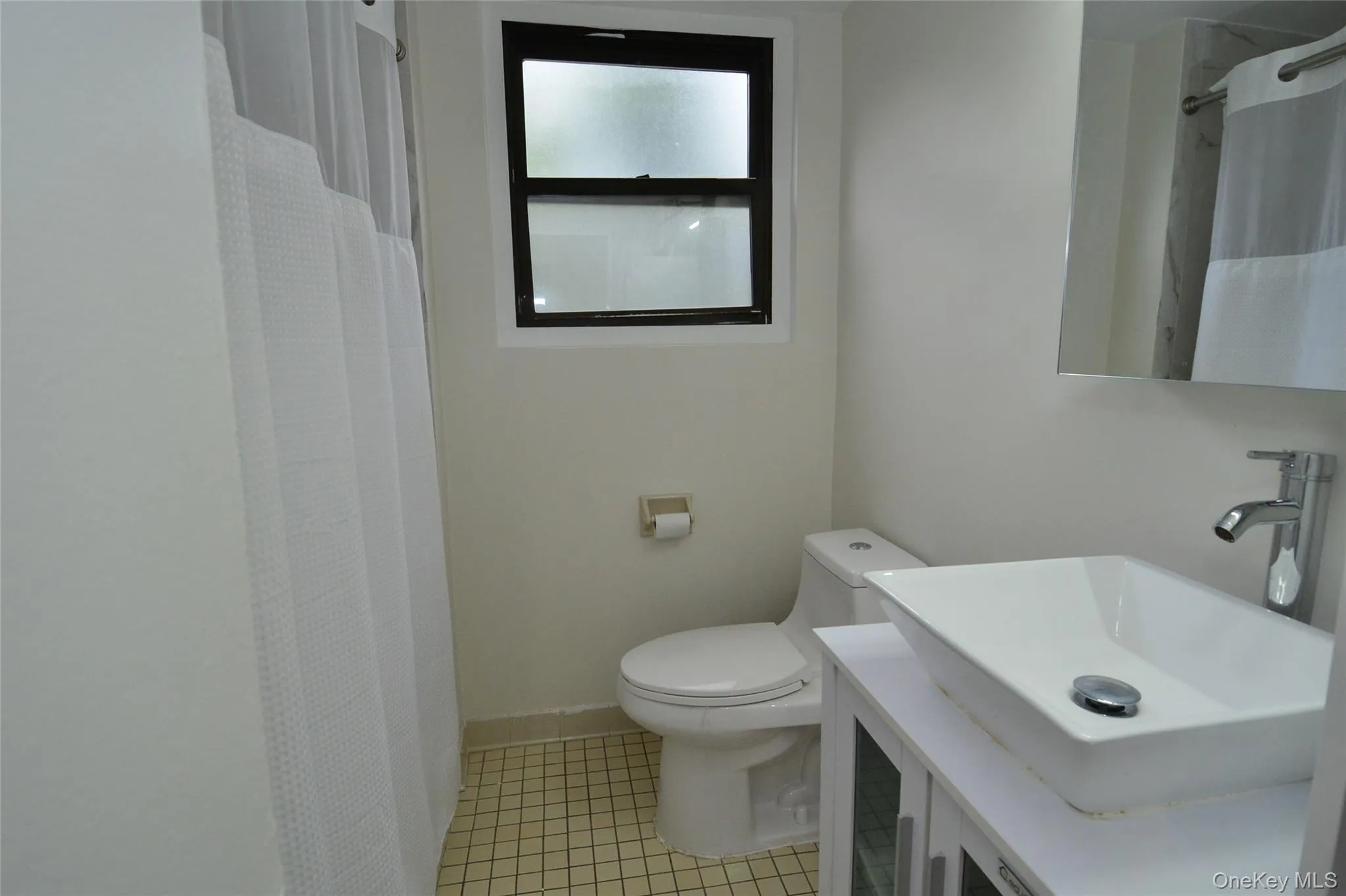 171 Pearsall Drive, Mount Vernon, NY, 1 Bedroom Bedrooms, 3 Rooms Rooms,1 BathroomBathrooms,Residential,For Rent,Pearsall,0,1053038 171 Pearsall Drive, Mount Vernon, NY, 1 Bedroom Bedrooms, 3 Rooms Rooms,1 BathroomBathrooms,Residential,For Rent,Pearsall,0,1053038