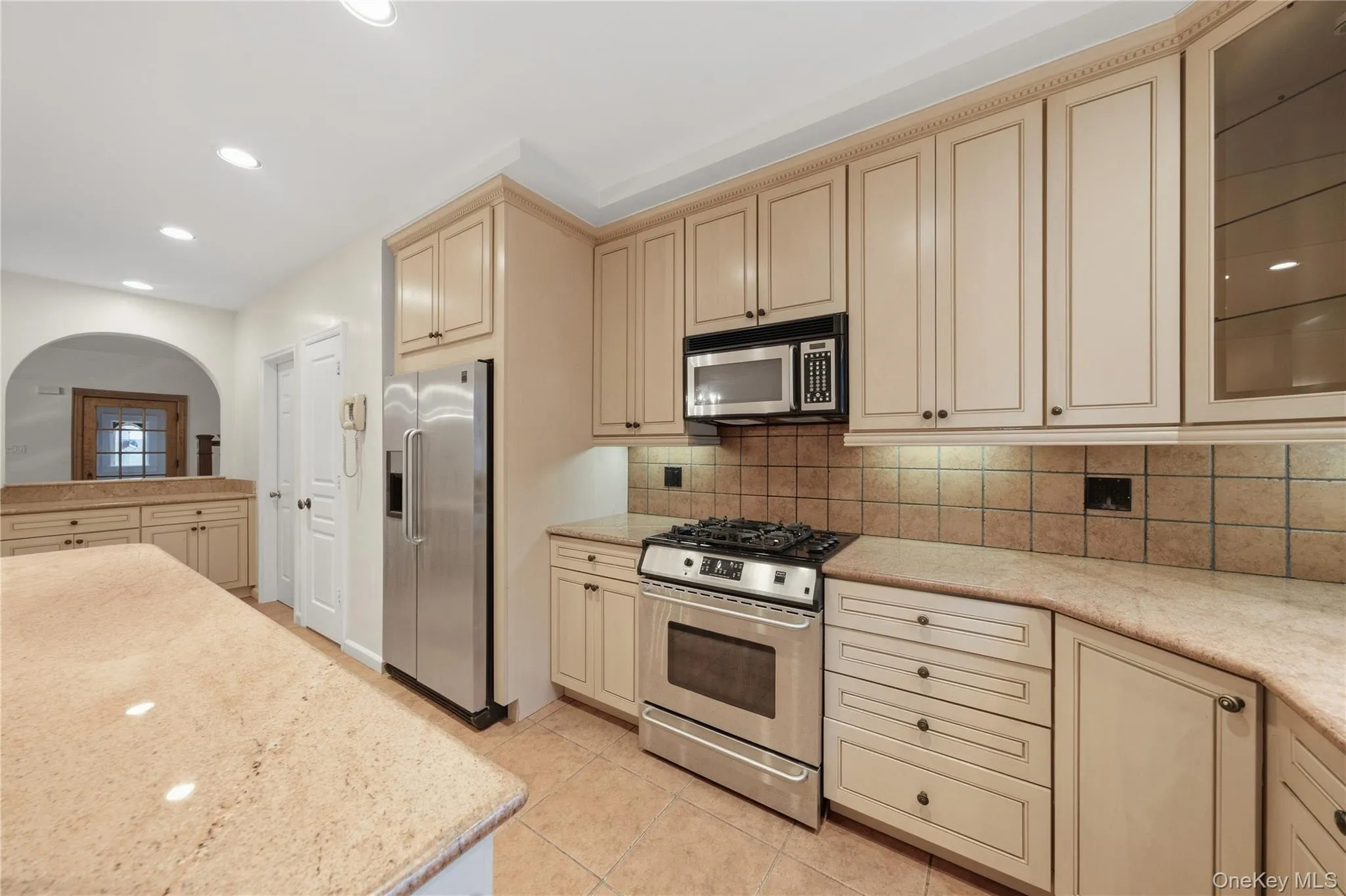 64-62 82nd Place, New York, NY, 3 Bedrooms Bedrooms, 7 Rooms Rooms,2 BathroomsBathrooms,Residential,For Rent,82nd,0,1053042 64-62 82nd Place, New York, NY, 3 Bedrooms Bedrooms, 7 Rooms Rooms,2 BathroomsBathrooms,Residential,For Rent,82nd,0,1053042