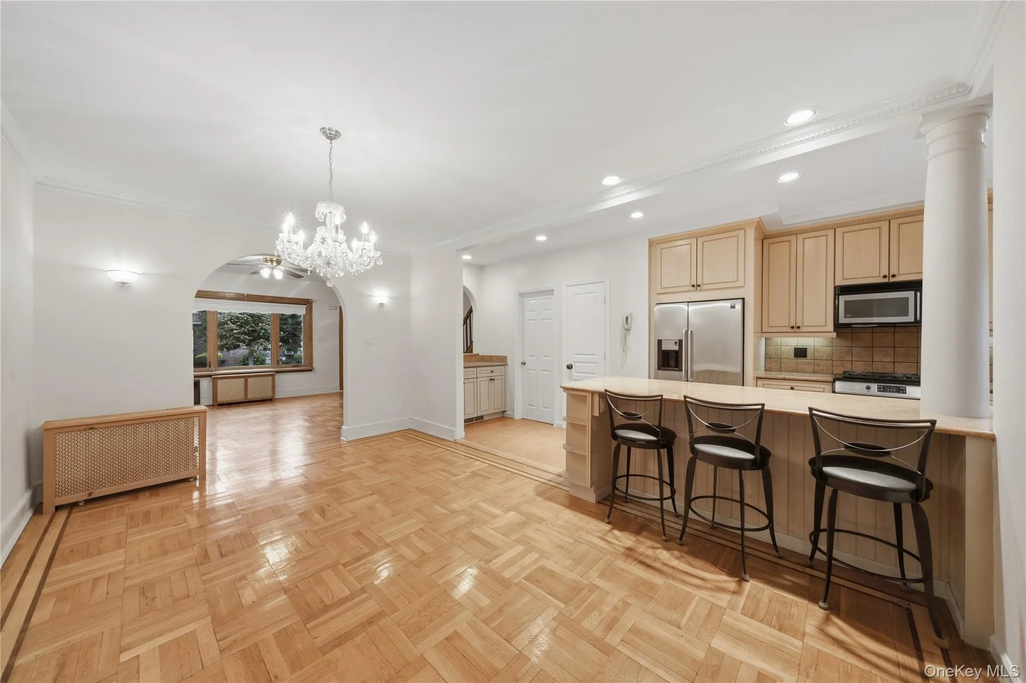 64-62 82nd Place, New York, NY, 3 Bedrooms Bedrooms, 7 Rooms Rooms,2 BathroomsBathrooms,Residential,For Rent,82nd,0,1053042 64-62 82nd Place, New York, NY, 3 Bedrooms Bedrooms, 7 Rooms Rooms,2 BathroomsBathrooms,Residential,For Rent,82nd,0,1053042