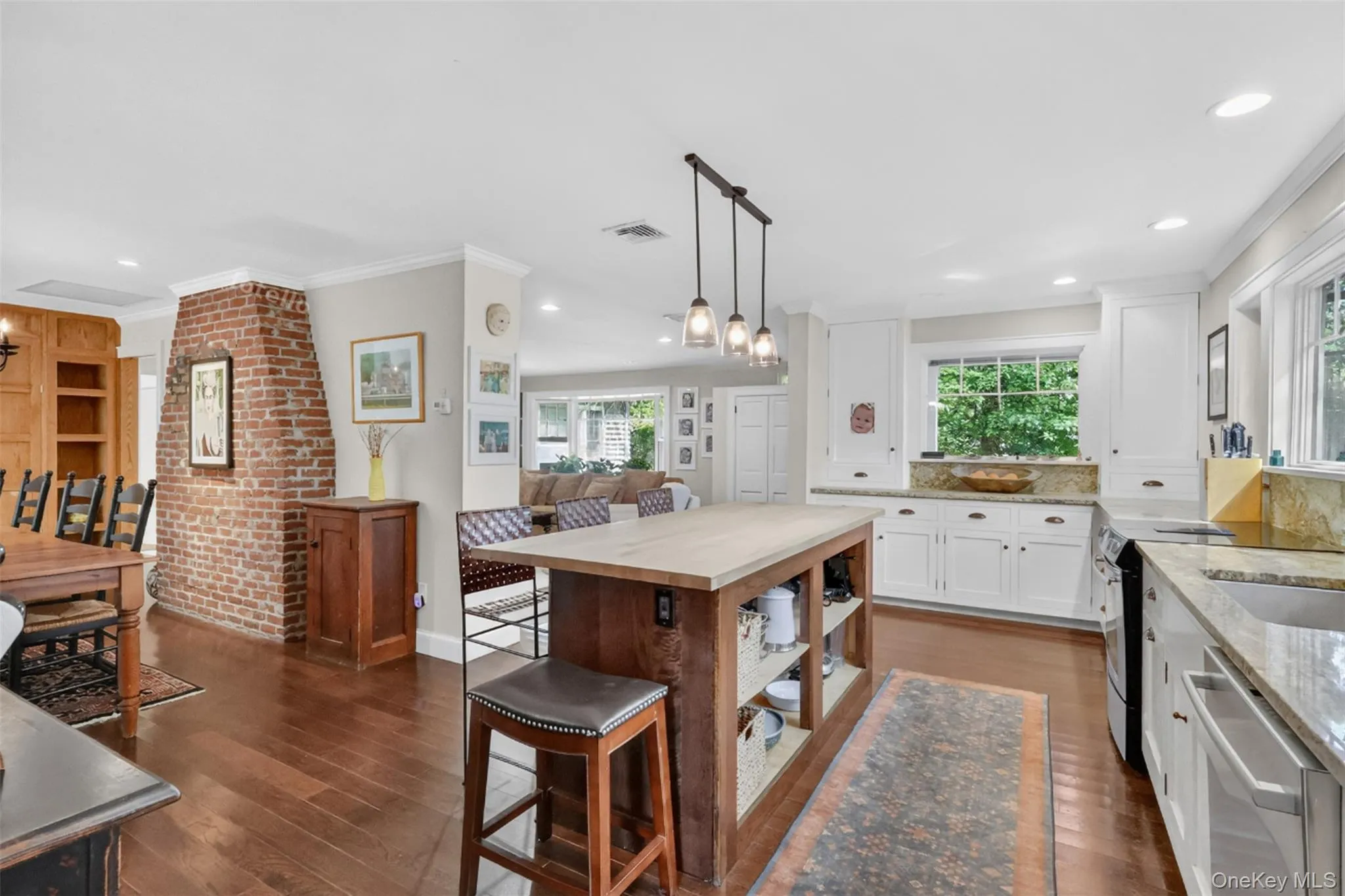 9 Oleander Drive, Huntington, NY, 2 Bedrooms Bedrooms, 6 Rooms Rooms,2 BathroomsBathrooms,Residential Lease,For Rent,Oleander,0,1053048 9 Oleander Drive, Huntington, NY, 2 Bedrooms Bedrooms, 6 Rooms Rooms,2 BathroomsBathrooms,Residential Lease,For Rent,Oleander,0,1053048