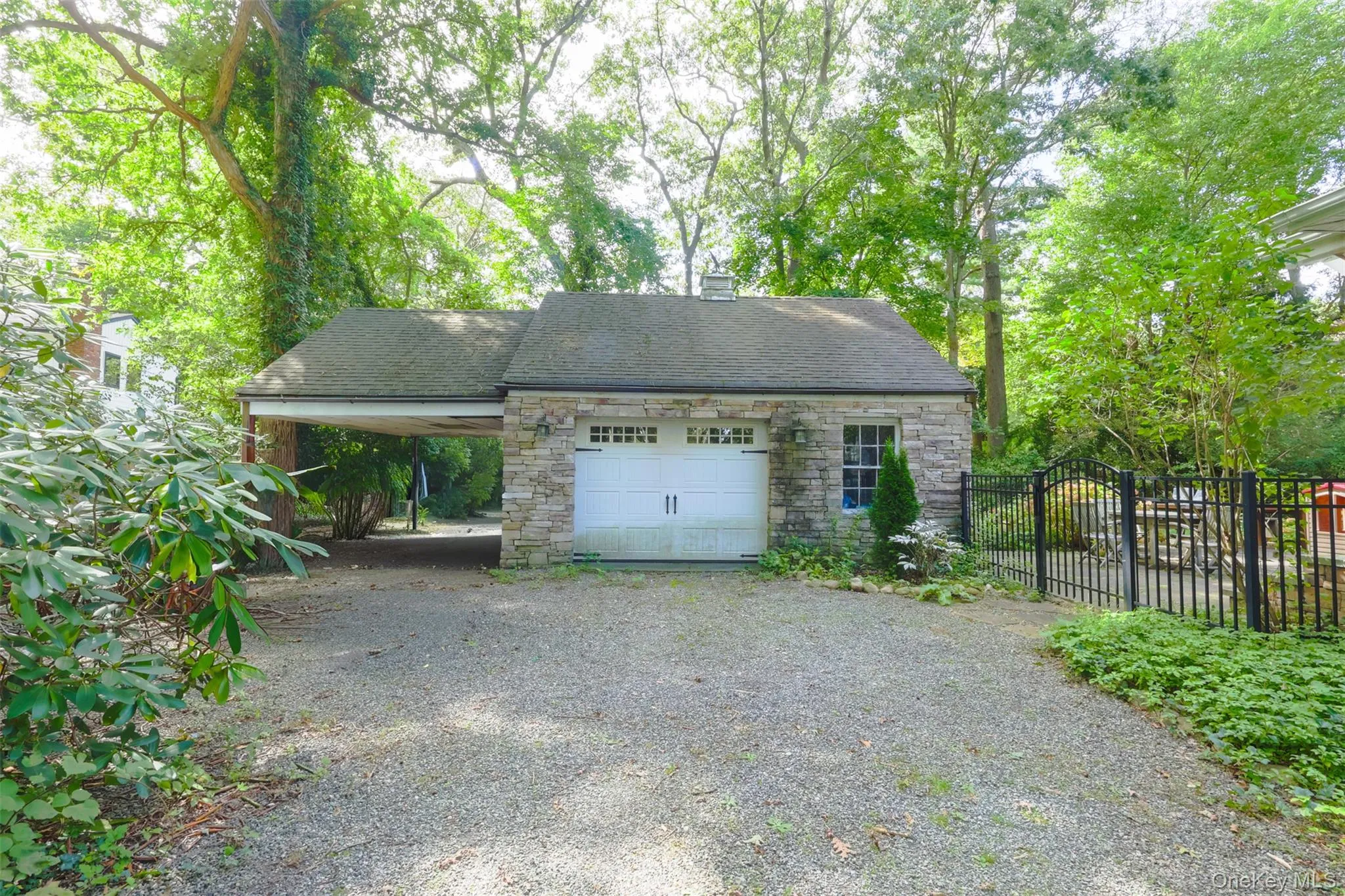 9 Oleander Drive, Huntington, NY, 2 Bedrooms Bedrooms, 6 Rooms Rooms,2 BathroomsBathrooms,Residential Lease,For Rent,Oleander,0,1053048 9 Oleander Drive, Huntington, NY, 2 Bedrooms Bedrooms, 6 Rooms Rooms,2 BathroomsBathrooms,Residential Lease,For Rent,Oleander,0,1053048