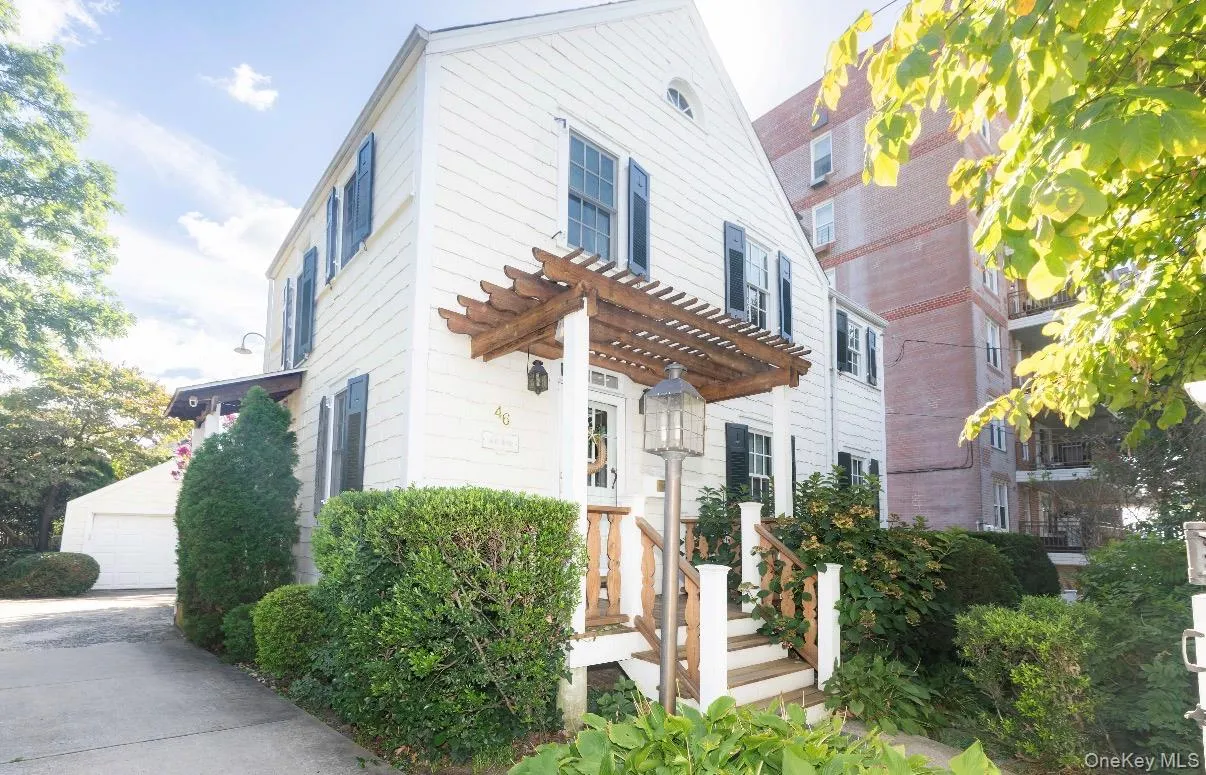 46 Pilot Street, New York, NY, 3 Bedrooms Bedrooms, 8 Rooms Rooms,1 BathroomBathrooms,Residential,For Rent,Pilot,0,1053057 46 Pilot Street, New York, NY, 3 Bedrooms Bedrooms, 8 Rooms Rooms,1 BathroomBathrooms,Residential,For Rent,Pilot,0,1053057