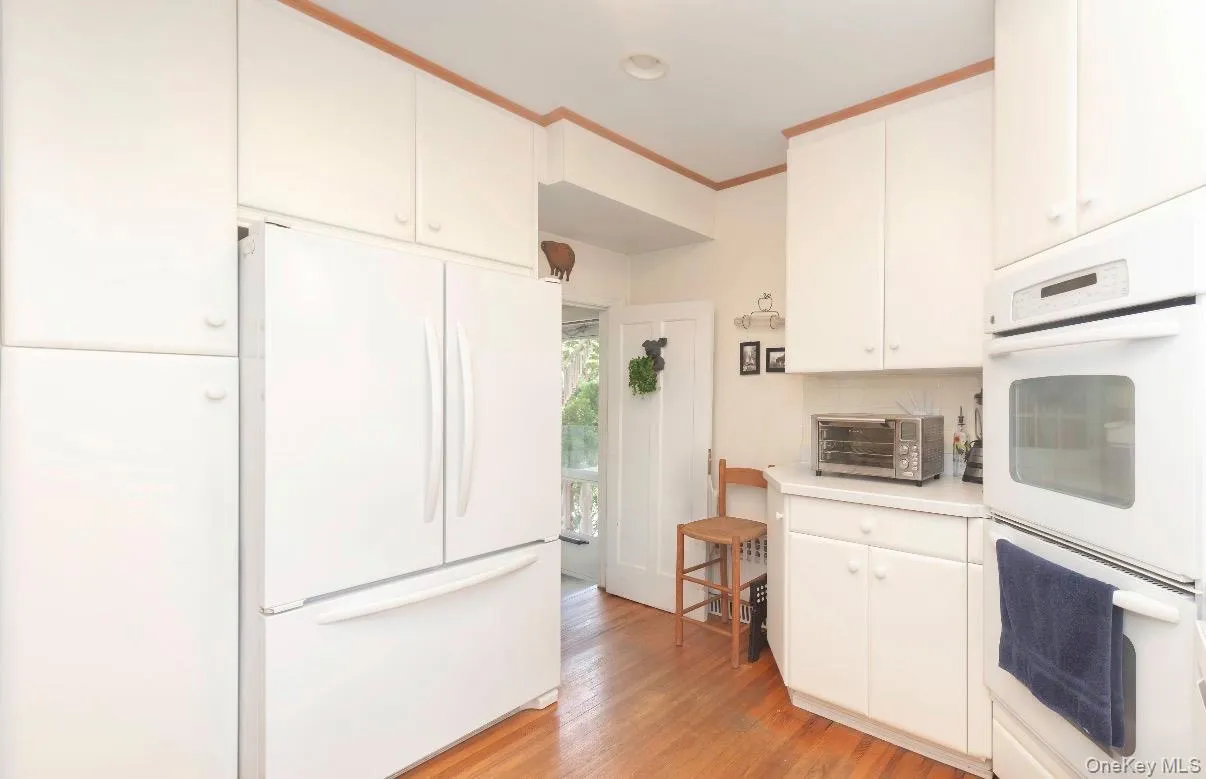 46 Pilot Street, New York, NY, 3 Bedrooms Bedrooms, 8 Rooms Rooms,1 BathroomBathrooms,Residential,For Rent,Pilot,0,1053057 46 Pilot Street, New York, NY, 3 Bedrooms Bedrooms, 8 Rooms Rooms,1 BathroomBathrooms,Residential,For Rent,Pilot,0,1053057