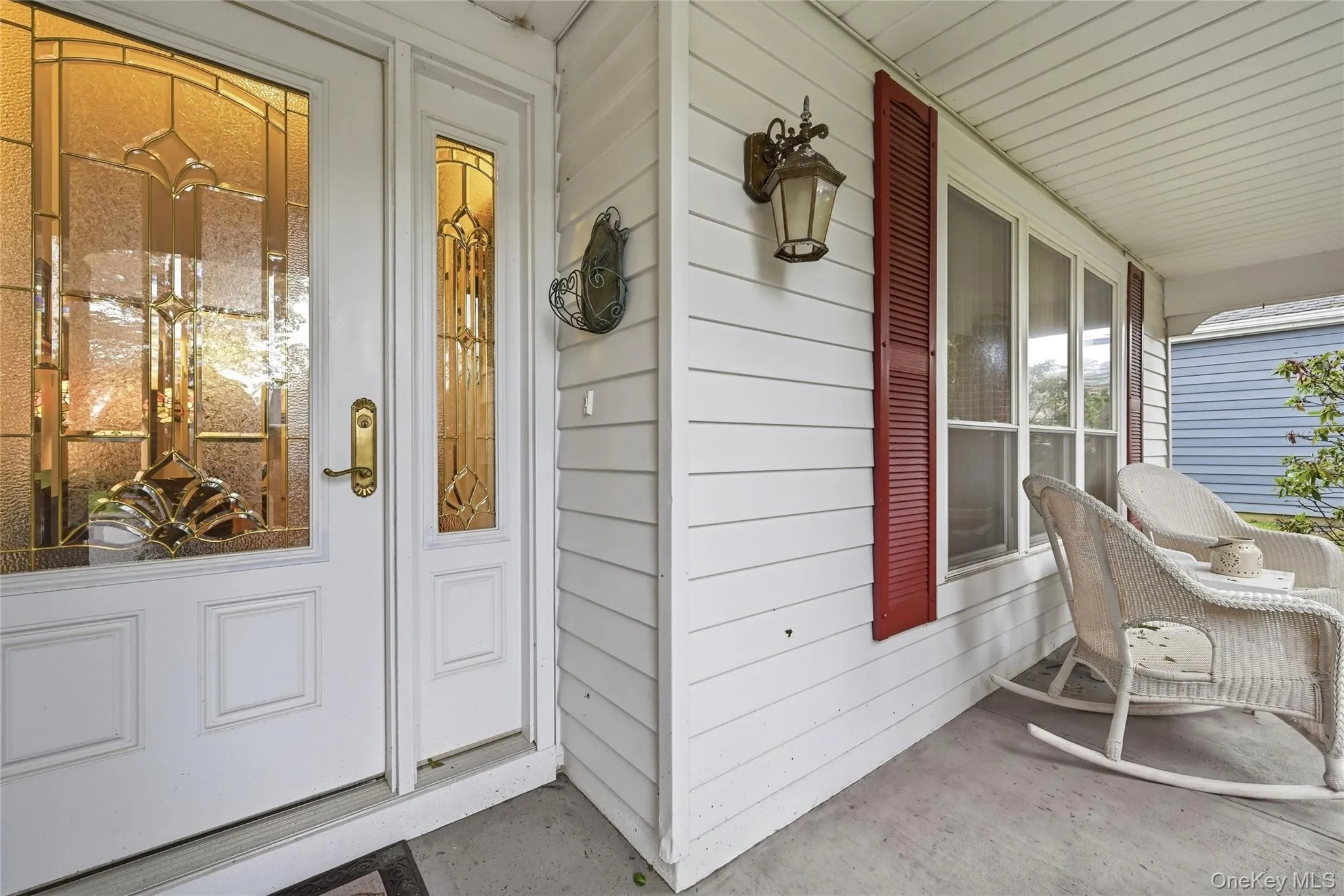 Covered Portico to sit outside in front of home Covered Portico to sit outside in front of home