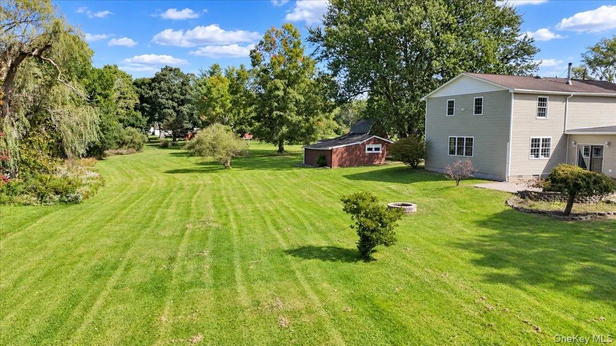 8 Acorn Drive, Montgomery, NY, 4 Bedrooms Bedrooms, 11 Rooms Rooms,3 BathroomsBathrooms,Residential,For Rent,Acorn,0,1053066 8 Acorn Drive, Montgomery, NY, 4 Bedrooms Bedrooms, 11 Rooms Rooms,3 BathroomsBathrooms,Residential,For Rent,Acorn,0,1053066