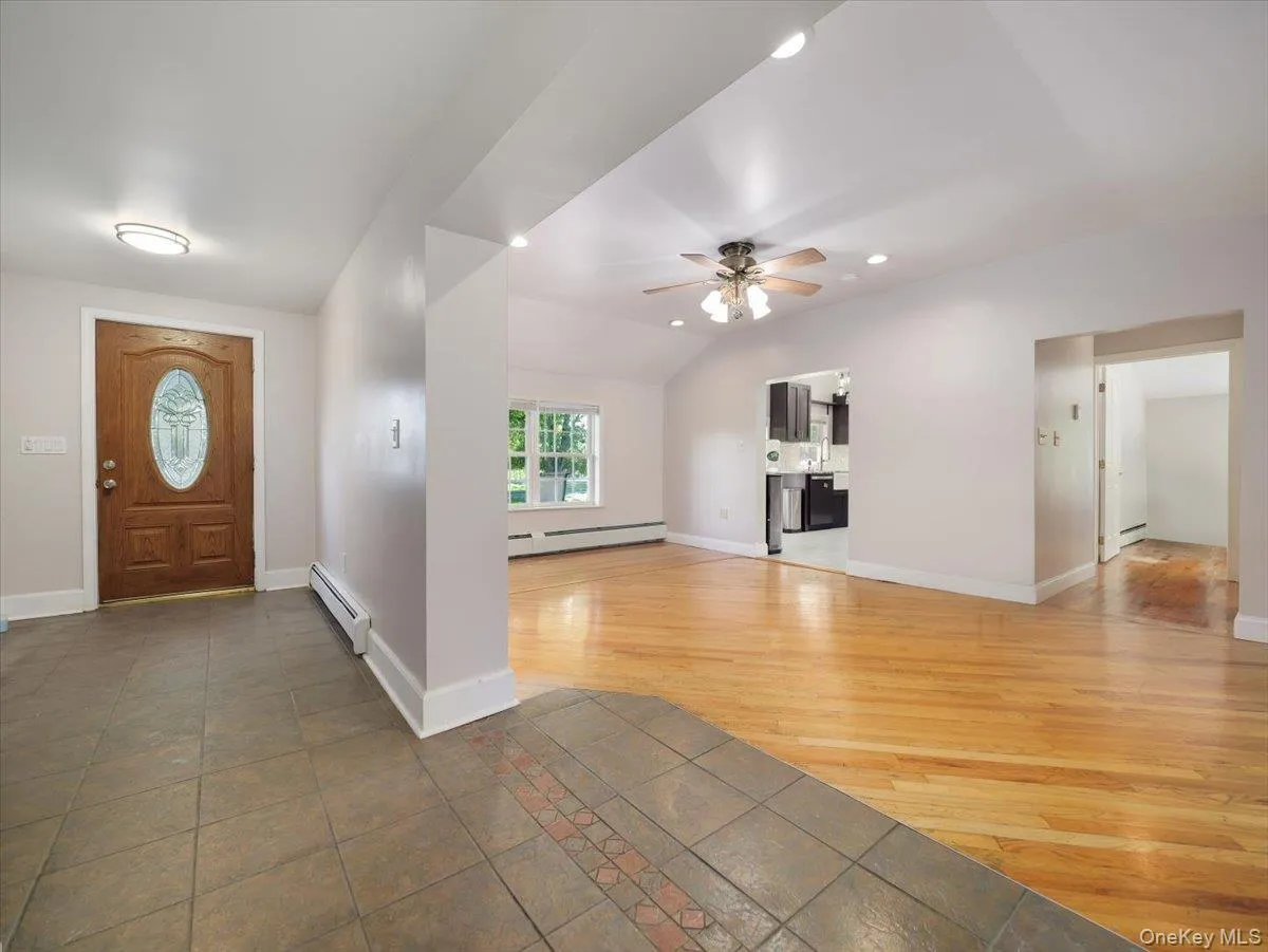 8 Acorn Drive, Montgomery, NY, 4 Bedrooms Bedrooms, 11 Rooms Rooms,3 BathroomsBathrooms,Residential,For Rent,Acorn,0,1053066 8 Acorn Drive, Montgomery, NY, 4 Bedrooms Bedrooms, 11 Rooms Rooms,3 BathroomsBathrooms,Residential,For Rent,Acorn,0,1053066