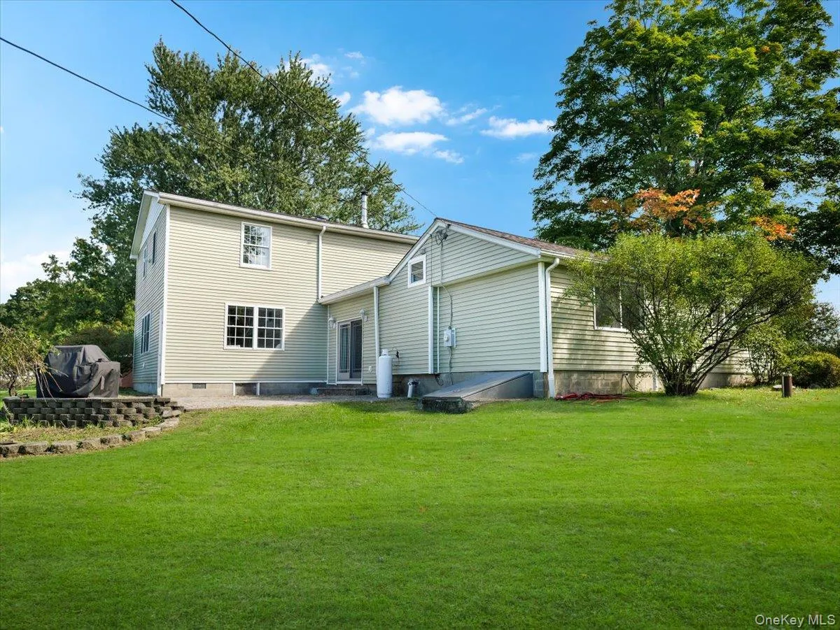 8 Acorn Drive, Montgomery, NY, 4 Bedrooms Bedrooms, 11 Rooms Rooms,3 BathroomsBathrooms,Residential,For Rent,Acorn,0,1053066 8 Acorn Drive, Montgomery, NY, 4 Bedrooms Bedrooms, 11 Rooms Rooms,3 BathroomsBathrooms,Residential,For Rent,Acorn,0,1053066
