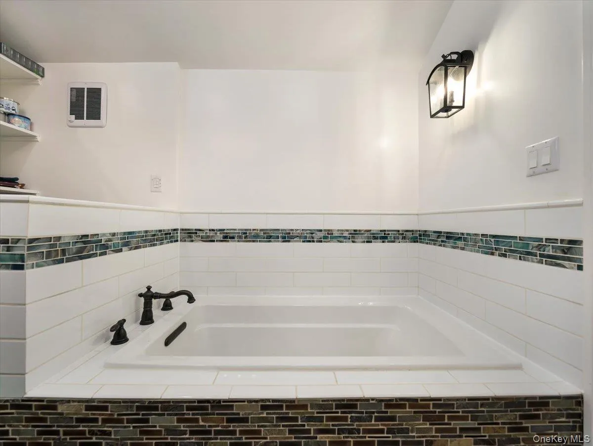 Full Bathroom First Floor Full Bathroom First Floor