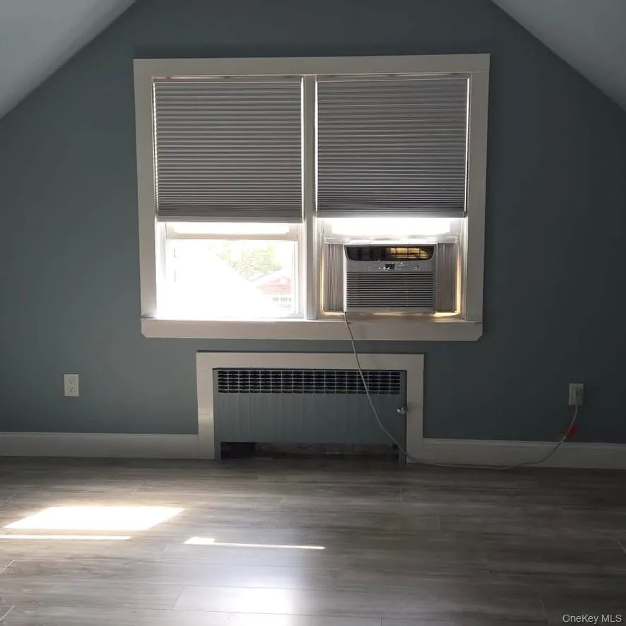 2 Windsor Place, Hempstead, NY, 4 Bedrooms Bedrooms, 6 Rooms Rooms,2 BathroomsBathrooms,Residential,For Rent,Windsor,0,1053067 2 Windsor Place, Hempstead, NY, 4 Bedrooms Bedrooms, 6 Rooms Rooms,2 BathroomsBathrooms,Residential,For Rent,Windsor,0,1053067