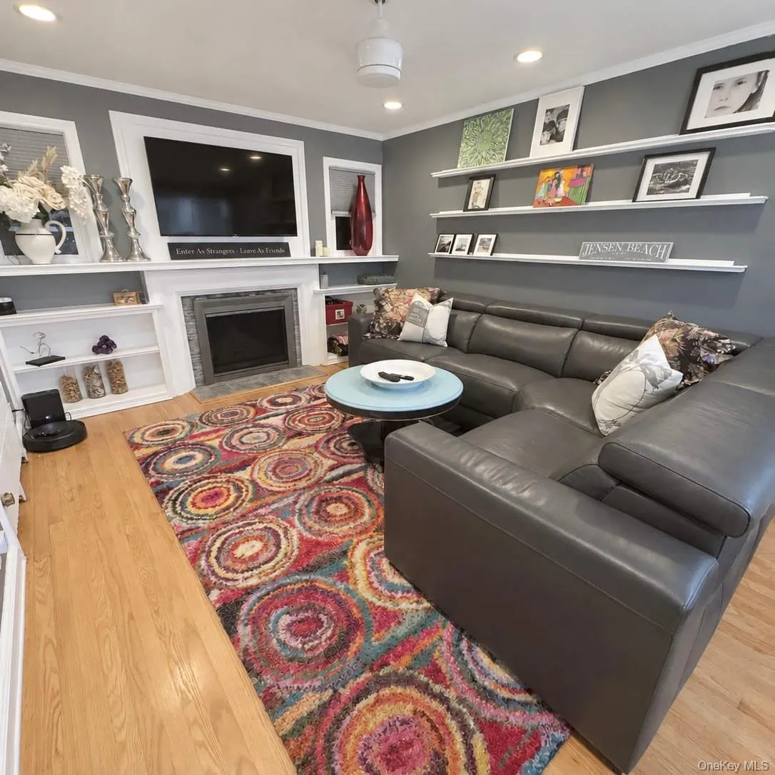 2 Windsor Place, Hempstead, NY, 4 Bedrooms Bedrooms, 6 Rooms Rooms,2 BathroomsBathrooms,Residential,For Rent,Windsor,0,1053067 2 Windsor Place, Hempstead, NY, 4 Bedrooms Bedrooms, 6 Rooms Rooms,2 BathroomsBathrooms,Residential,For Rent,Windsor,0,1053067