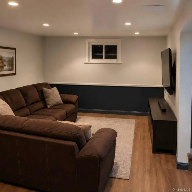 2 Windsor Place, Hempstead, NY, 4 Bedrooms Bedrooms, 6 Rooms Rooms,2 BathroomsBathrooms,Residential,For Rent,Windsor,0,1053067 2 Windsor Place, Hempstead, NY, 4 Bedrooms Bedrooms, 6 Rooms Rooms,2 BathroomsBathrooms,Residential,For Rent,Windsor,0,1053067