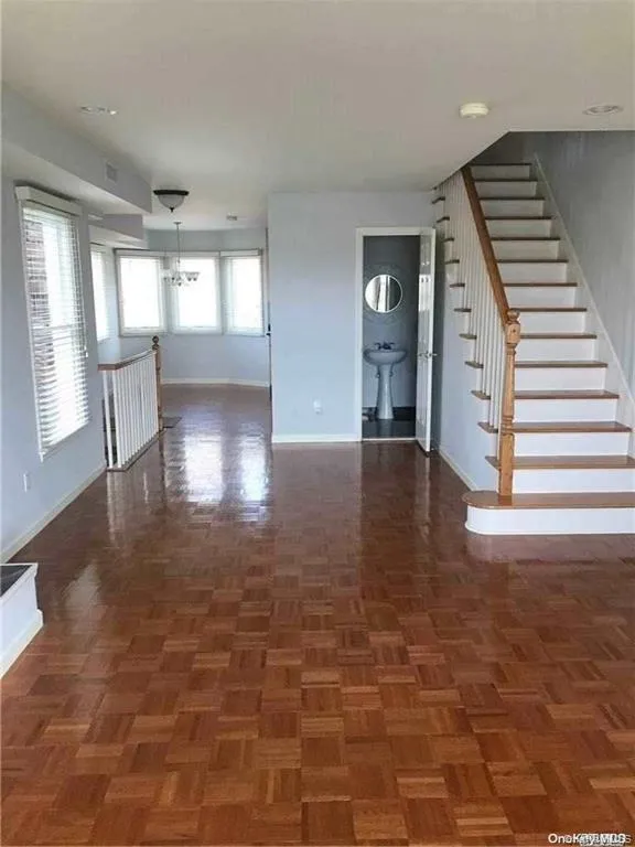 59 Sintsink Drive, North Hempstead, NY, 2 Bedrooms Bedrooms, 4 Rooms Rooms,1 BathroomBathrooms,Residential Lease,For Rent,Sintsink,0,1053068 59 Sintsink Drive, North Hempstead, NY, 2 Bedrooms Bedrooms, 4 Rooms Rooms,1 BathroomBathrooms,Residential Lease,For Rent,Sintsink,0,1053068