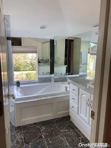 59 Sintsink Drive, North Hempstead, NY, 2 Bedrooms Bedrooms, 4 Rooms Rooms,1 BathroomBathrooms,Residential Lease,For Rent,Sintsink,0,1053068 59 Sintsink Drive, North Hempstead, NY, 2 Bedrooms Bedrooms, 4 Rooms Rooms,1 BathroomBathrooms,Residential Lease,For Rent,Sintsink,0,1053068