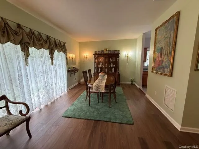 6 Daremy Circle, Brookhaven, NY, 3 Bedrooms Bedrooms, 6 Rooms Rooms,1 BathroomBathrooms,Residential,For Rent,Daremy,0,1053070 6 Daremy Circle, Brookhaven, NY, 3 Bedrooms Bedrooms, 6 Rooms Rooms,1 BathroomBathrooms,Residential,For Rent,Daremy,0,1053070