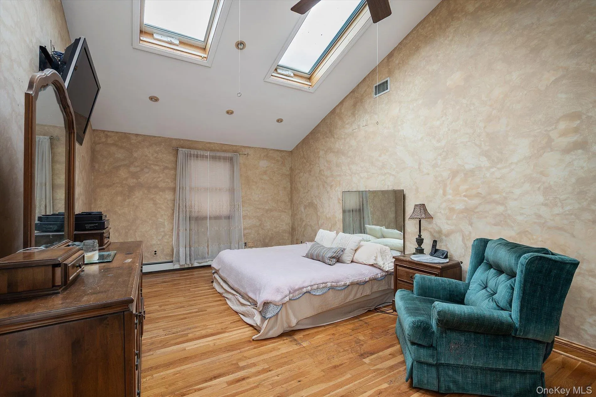 73 Anndom Court, Babylon, NY, 4 Bedrooms Bedrooms, 10 Rooms Rooms,2 BathroomsBathrooms,Residential,For Rent,Anndom,0,1053073 73 Anndom Court, Babylon, NY, 4 Bedrooms Bedrooms, 10 Rooms Rooms,2 BathroomsBathrooms,Residential,For Rent,Anndom,0,1053073