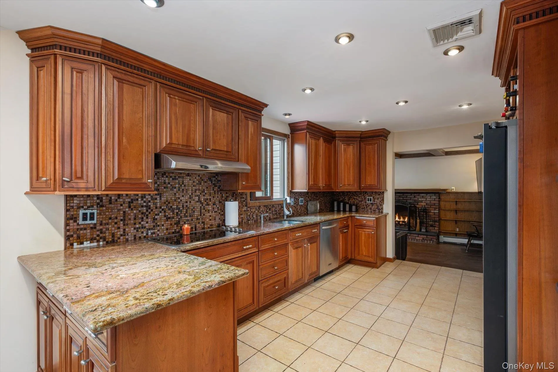 73 Anndom Court, Babylon, NY, 4 Bedrooms Bedrooms, 10 Rooms Rooms,2 BathroomsBathrooms,Residential,For Rent,Anndom,0,1053073 73 Anndom Court, Babylon, NY, 4 Bedrooms Bedrooms, 10 Rooms Rooms,2 BathroomsBathrooms,Residential,For Rent,Anndom,0,1053073