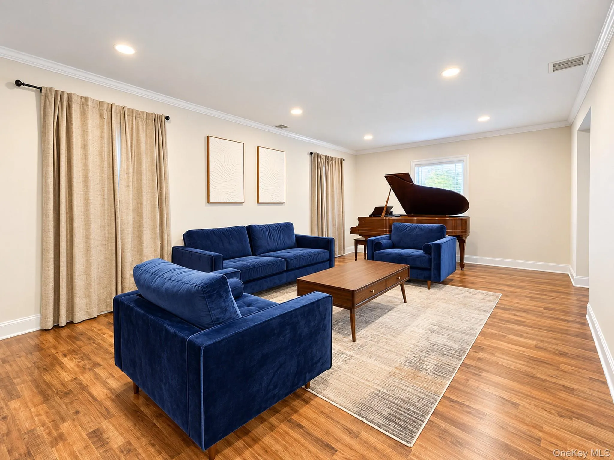 2 Teton Place, Brookhaven, NY, 4 Bedrooms Bedrooms, 9 Rooms Rooms,2 BathroomsBathrooms,Residential,For Rent,Teton,0,1053074 2 Teton Place, Brookhaven, NY, 4 Bedrooms Bedrooms, 9 Rooms Rooms,2 BathroomsBathrooms,Residential,For Rent,Teton,0,1053074