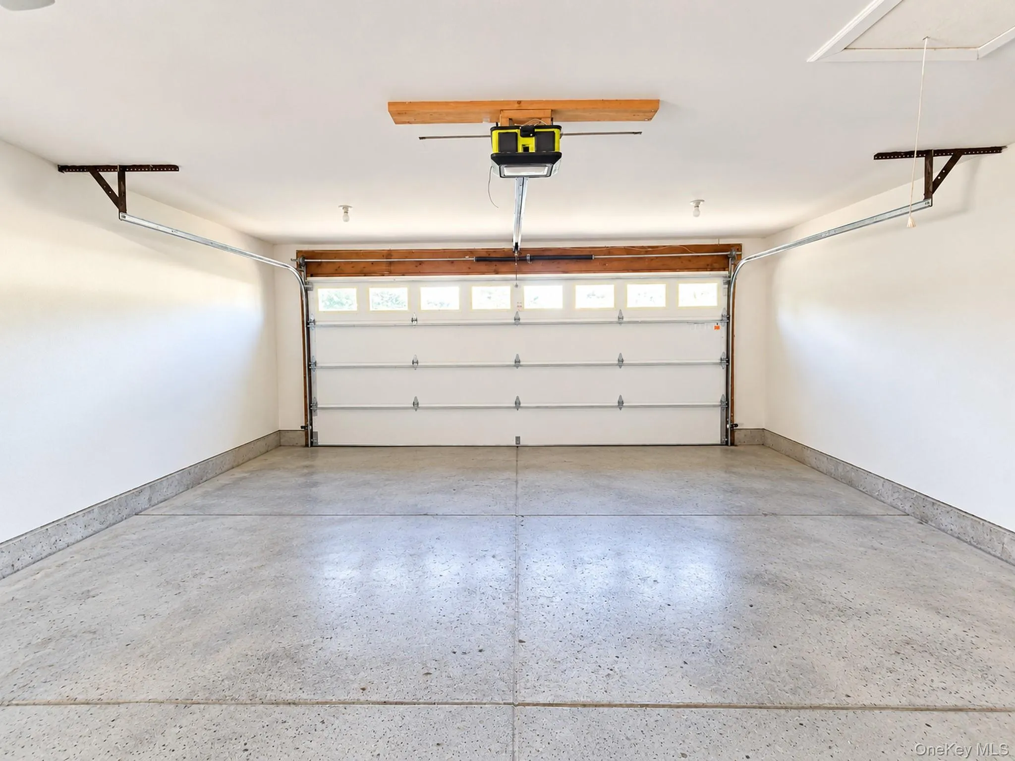 2 Teton Place, Brookhaven, NY, 4 Bedrooms Bedrooms, 9 Rooms Rooms,2 BathroomsBathrooms,Residential,For Rent,Teton,0,1053074 2 Teton Place, Brookhaven, NY, 4 Bedrooms Bedrooms, 9 Rooms Rooms,2 BathroomsBathrooms,Residential,For Rent,Teton,0,1053074