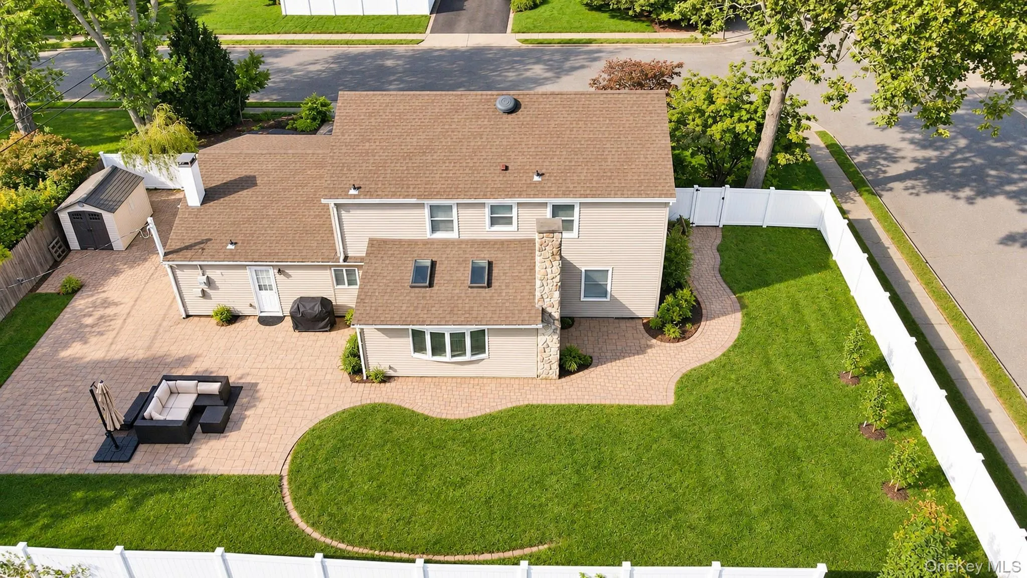 2 Teton Place, Brookhaven, NY, 4 Bedrooms Bedrooms, 9 Rooms Rooms,2 BathroomsBathrooms,Residential,For Rent,Teton,0,1053074 2 Teton Place, Brookhaven, NY, 4 Bedrooms Bedrooms, 9 Rooms Rooms,2 BathroomsBathrooms,Residential,For Rent,Teton,0,1053074