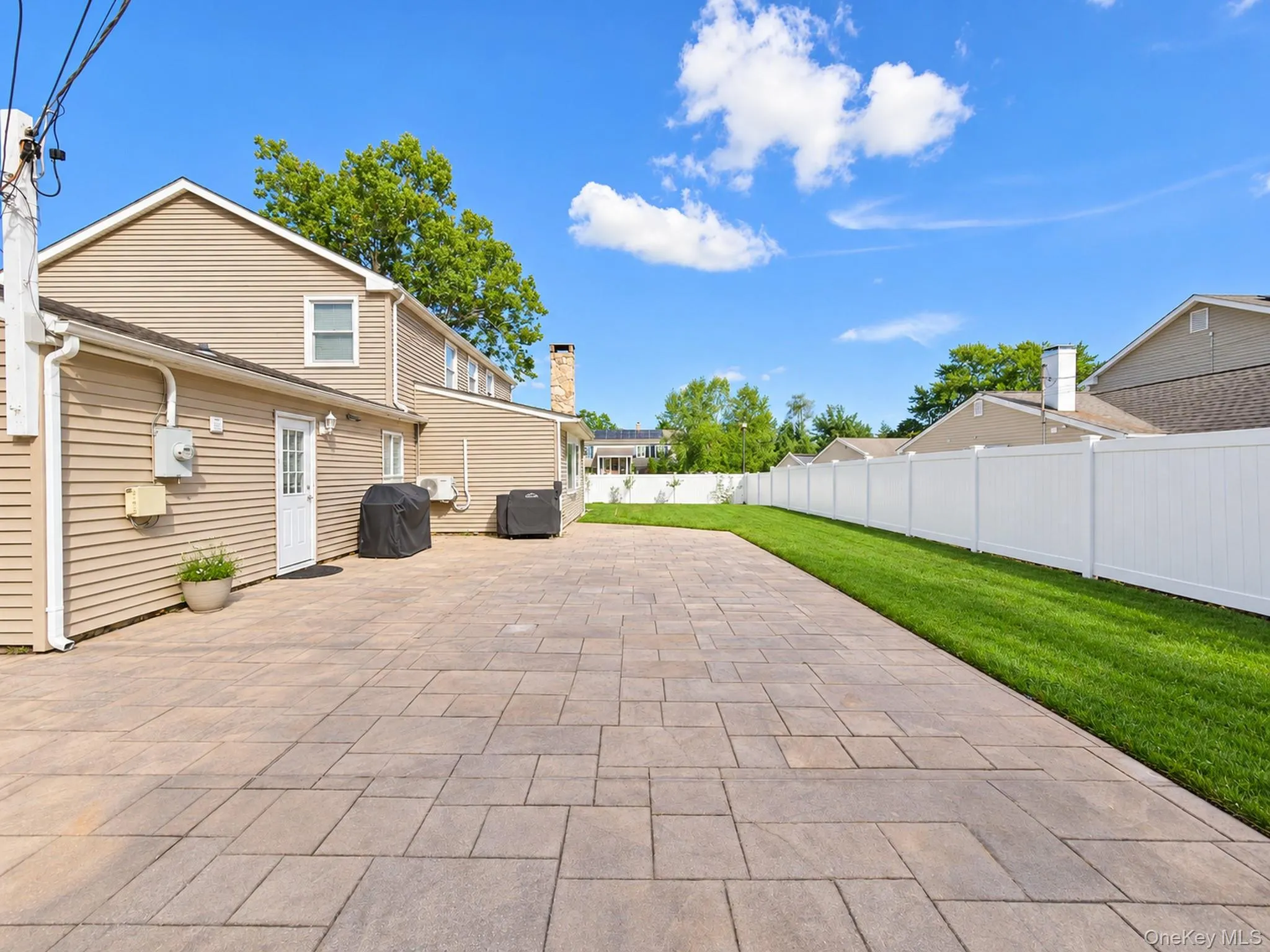 2 Teton Place, Brookhaven, NY, 4 Bedrooms Bedrooms, 9 Rooms Rooms,2 BathroomsBathrooms,Residential,For Rent,Teton,0,1053074 2 Teton Place, Brookhaven, NY, 4 Bedrooms Bedrooms, 9 Rooms Rooms,2 BathroomsBathrooms,Residential,For Rent,Teton,0,1053074