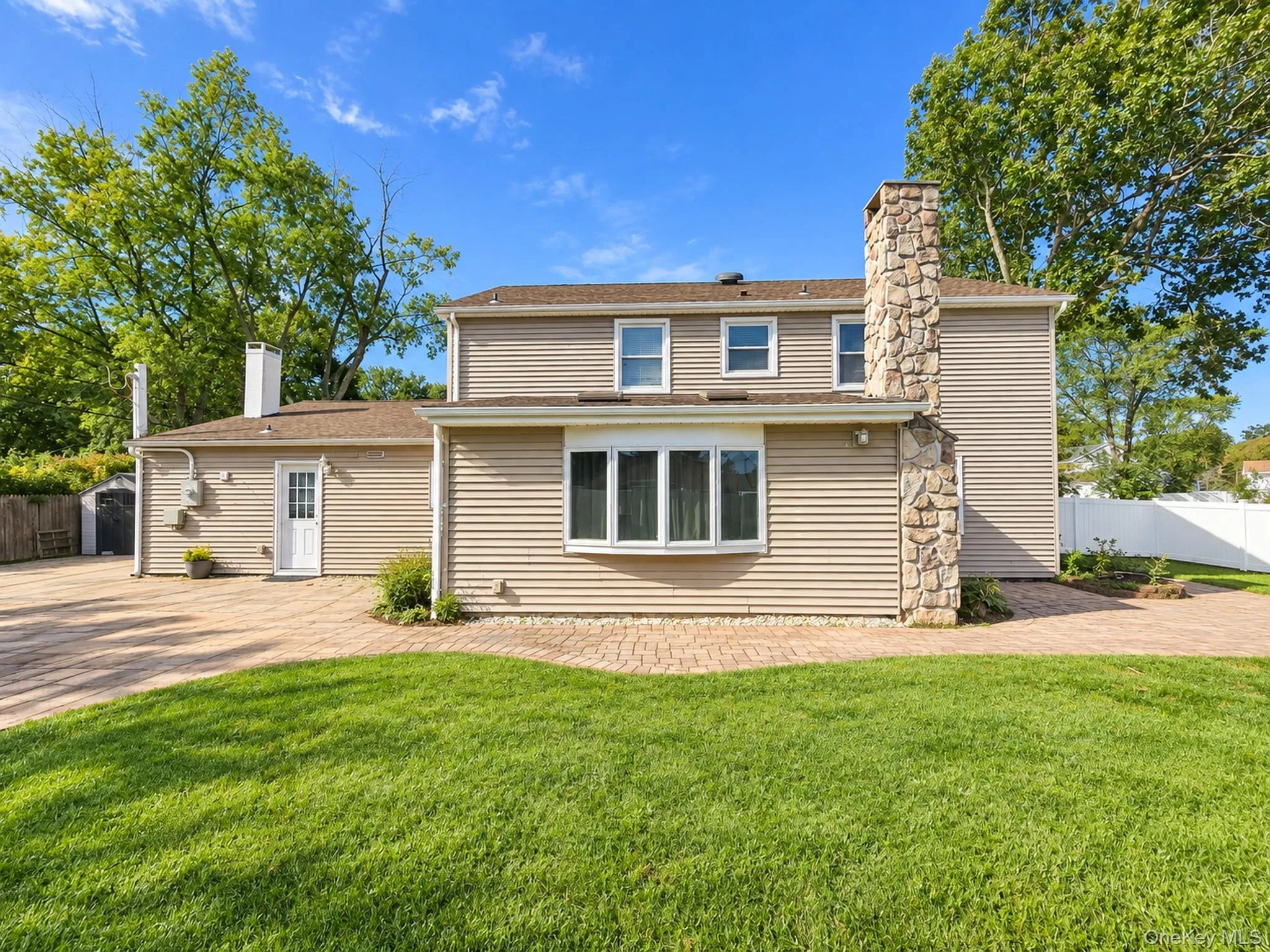 2 Teton Place, Brookhaven, NY, 4 Bedrooms Bedrooms, 9 Rooms Rooms,2 BathroomsBathrooms,Residential,For Rent,Teton,0,1053074 2 Teton Place, Brookhaven, NY, 4 Bedrooms Bedrooms, 9 Rooms Rooms,2 BathroomsBathrooms,Residential,For Rent,Teton,0,1053074