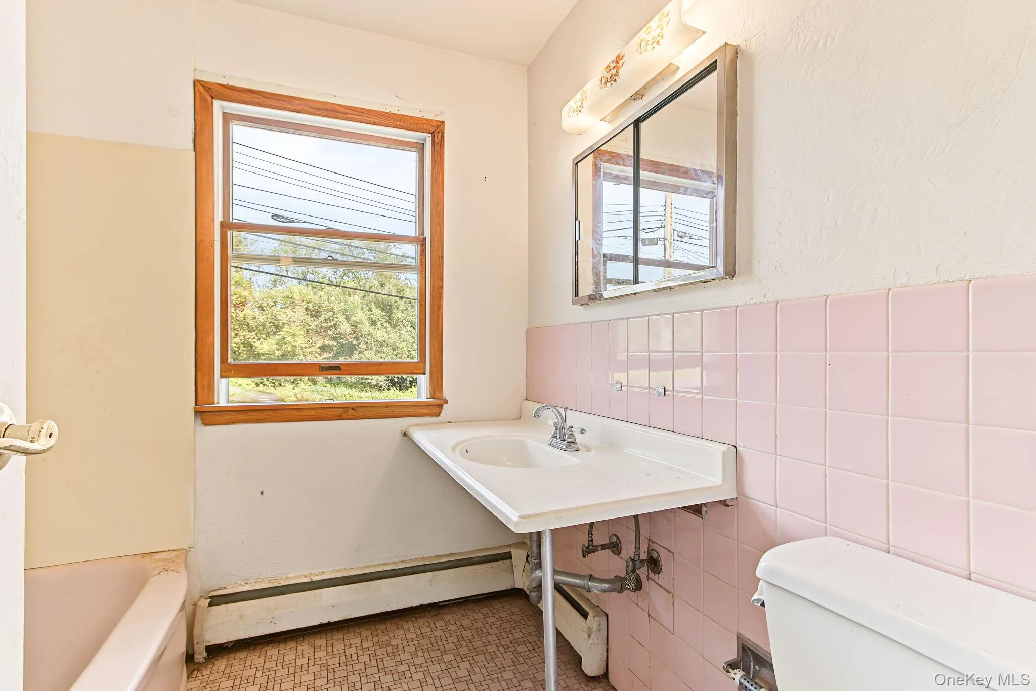 27 Convent Road, Orangetown, NY, 3 Bedrooms Bedrooms, 7 Rooms Rooms,1 BathroomBathrooms,Residential,For Rent,Convent,0,1053078 27 Convent Road, Orangetown, NY, 3 Bedrooms Bedrooms, 7 Rooms Rooms,1 BathroomBathrooms,Residential,For Rent,Convent,0,1053078