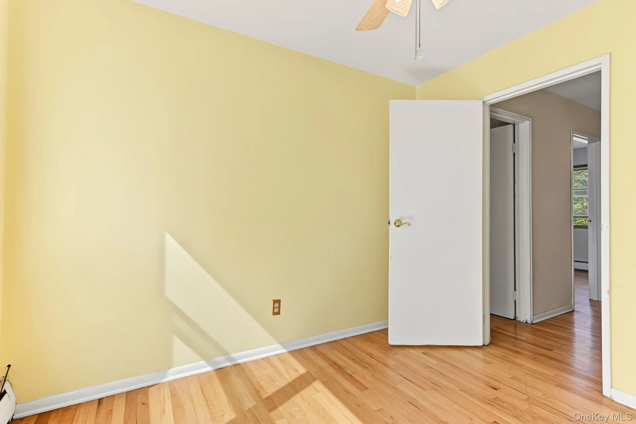 27 Convent Road, Orangetown, NY, 3 Bedrooms Bedrooms, 7 Rooms Rooms,1 BathroomBathrooms,Residential,For Rent,Convent,0,1053078 27 Convent Road, Orangetown, NY, 3 Bedrooms Bedrooms, 7 Rooms Rooms,1 BathroomBathrooms,Residential,For Rent,Convent,0,1053078