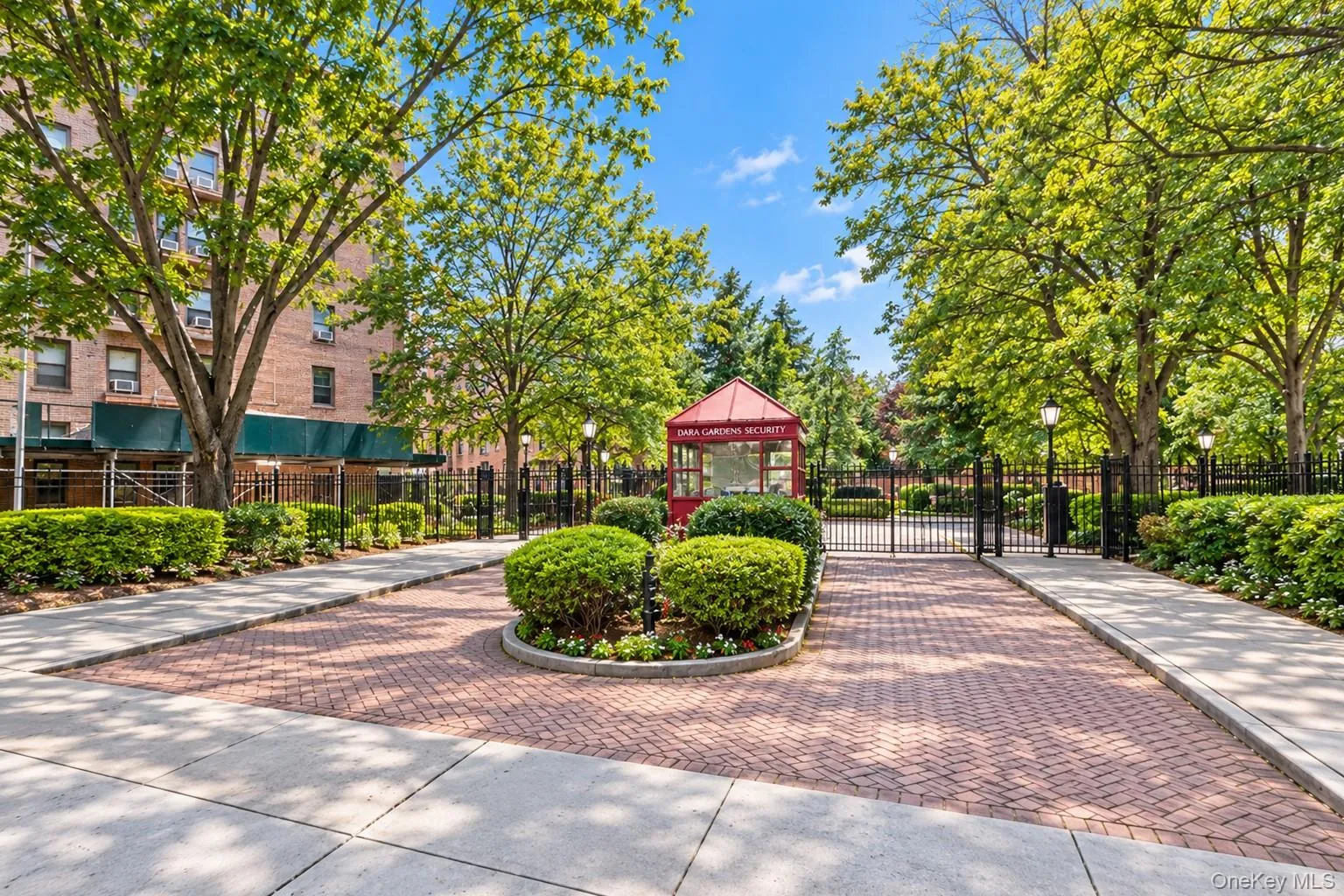 15040 71st Avenue, New York, NY, 1 Bedroom Bedrooms, 4 Rooms Rooms,1 BathroomBathrooms,Residential,For Rent,71st,0,1053082 15040 71st Avenue, New York, NY, 1 Bedroom Bedrooms, 4 Rooms Rooms,1 BathroomBathrooms,Residential,For Rent,71st,0,1053082