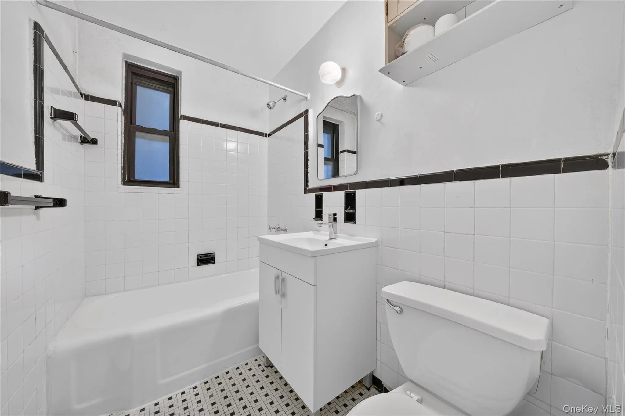 15040 71st Avenue, New York, NY, 1 Bedroom Bedrooms, 4 Rooms Rooms,1 BathroomBathrooms,Residential,For Rent,71st,0,1053082 15040 71st Avenue, New York, NY, 1 Bedroom Bedrooms, 4 Rooms Rooms,1 BathroomBathrooms,Residential,For Rent,71st,0,1053082