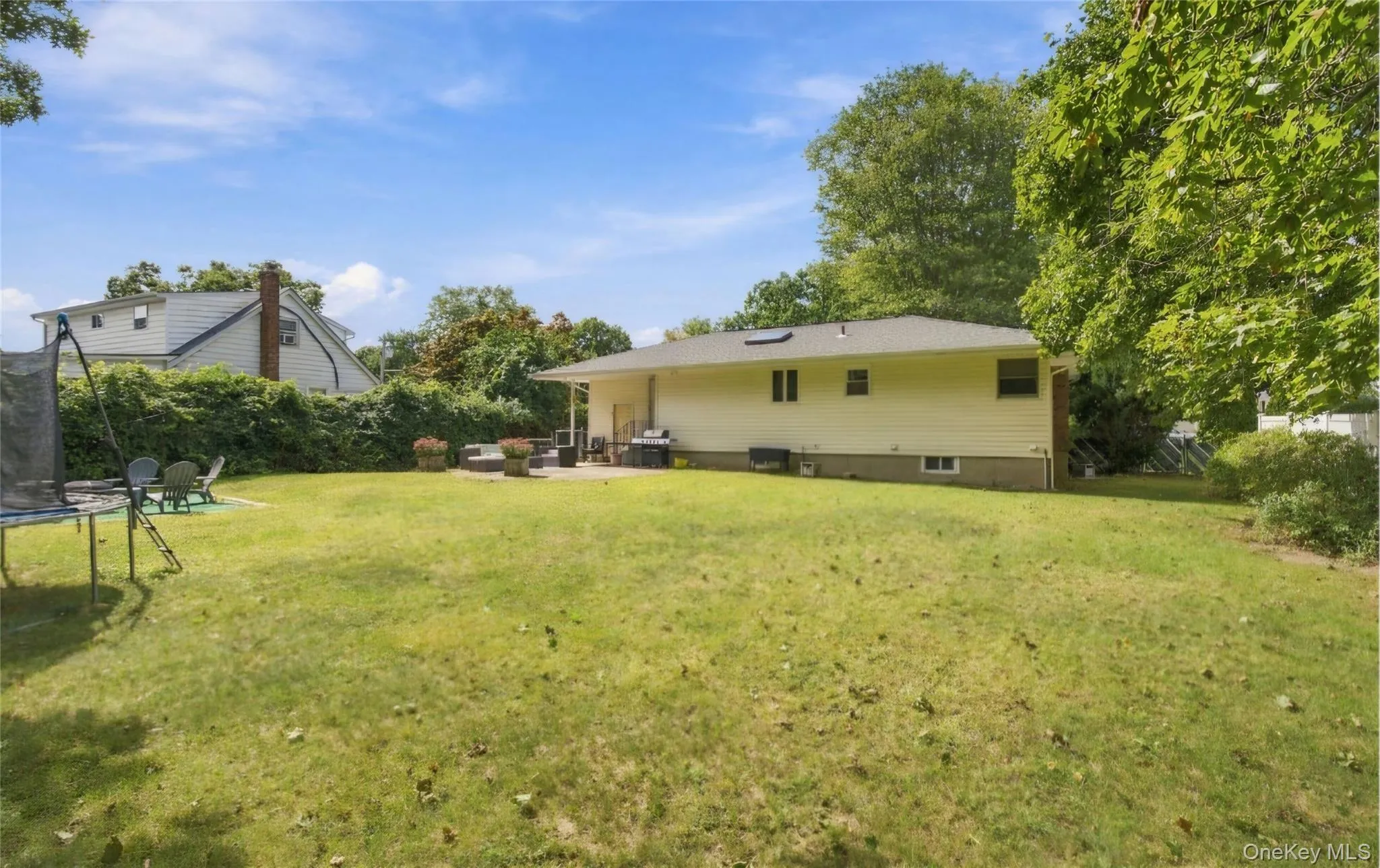 1024 Howells Road, Islip, NY, 2 Bedrooms Bedrooms, 7 Rooms Rooms,1 BathroomBathrooms,Residential,For Rent,Howells,0,1053085 1024 Howells Road, Islip, NY, 2 Bedrooms Bedrooms, 7 Rooms Rooms,1 BathroomBathrooms,Residential,For Rent,Howells,0,1053085