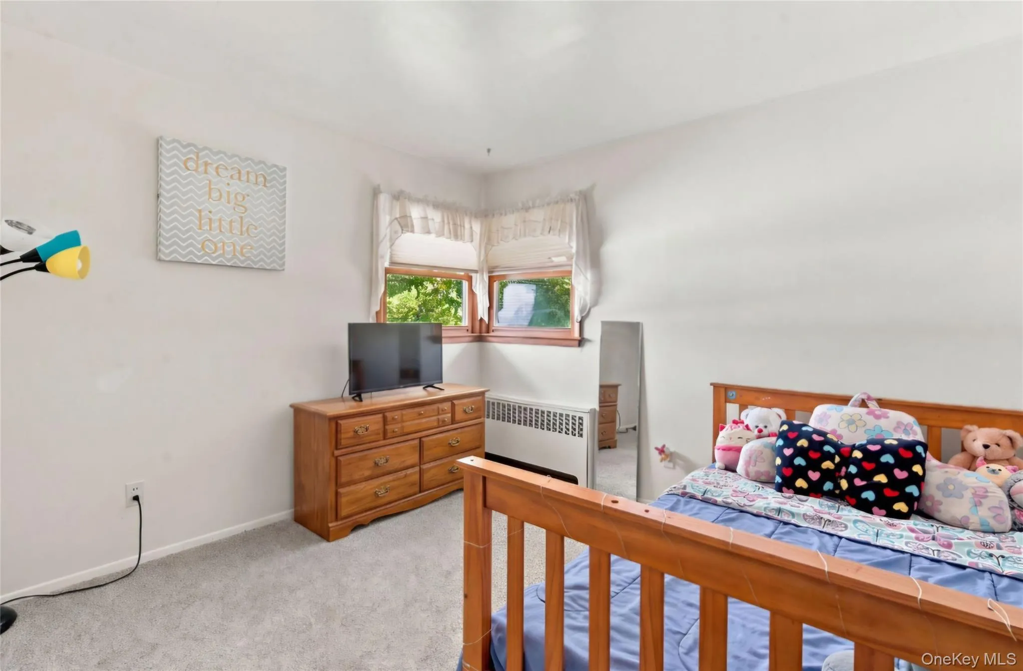 1024 Howells Road, Islip, NY, 2 Bedrooms Bedrooms, 7 Rooms Rooms,1 BathroomBathrooms,Residential,For Rent,Howells,0,1053085 1024 Howells Road, Islip, NY, 2 Bedrooms Bedrooms, 7 Rooms Rooms,1 BathroomBathrooms,Residential,For Rent,Howells,0,1053085