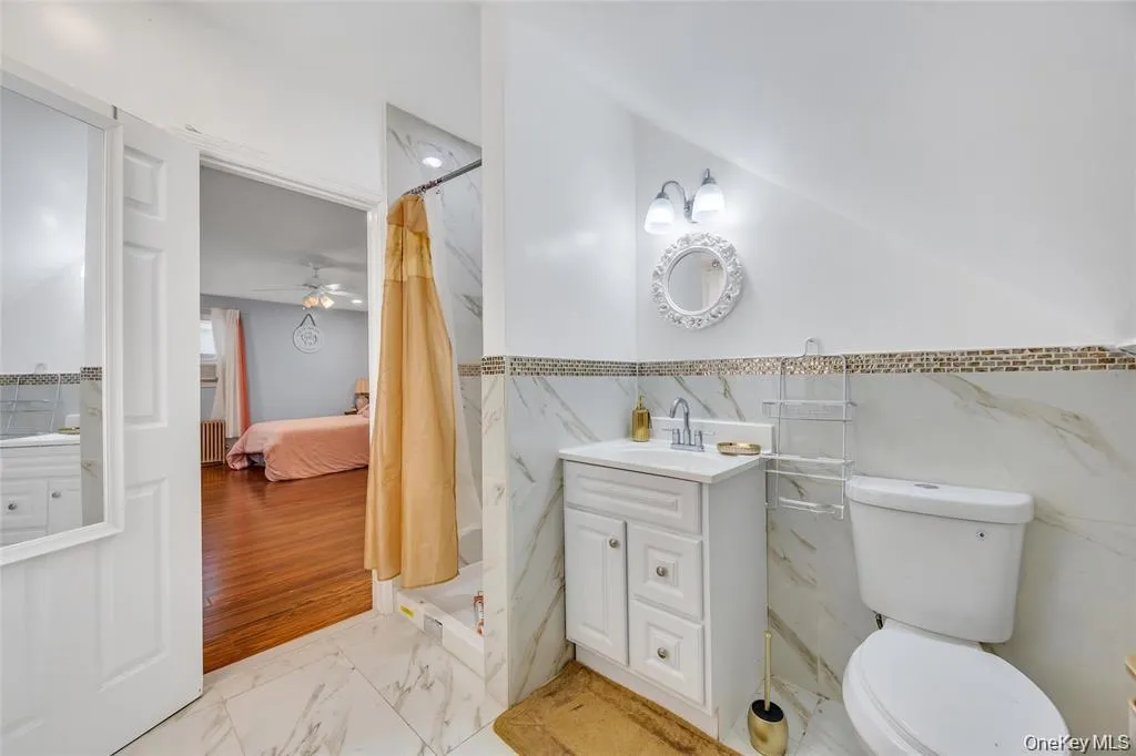 178 Warwick Road, Hempstead, NY, 4 Bedrooms Bedrooms, 8 Rooms Rooms,2 BathroomsBathrooms,Residential,For Rent,Warwick,0,1053090 178 Warwick Road, Hempstead, NY, 4 Bedrooms Bedrooms, 8 Rooms Rooms,2 BathroomsBathrooms,Residential,For Rent,Warwick,0,1053090