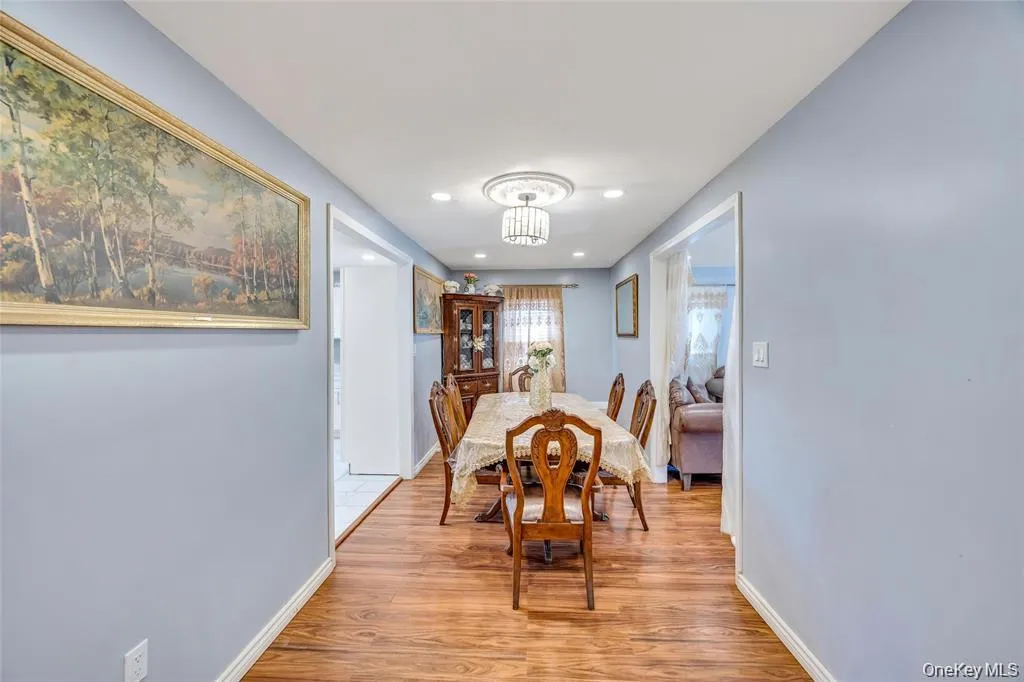 178 Warwick Road, Hempstead, NY, 4 Bedrooms Bedrooms, 8 Rooms Rooms,2 BathroomsBathrooms,Residential,For Rent,Warwick,0,1053090 178 Warwick Road, Hempstead, NY, 4 Bedrooms Bedrooms, 8 Rooms Rooms,2 BathroomsBathrooms,Residential,For Rent,Warwick,0,1053090