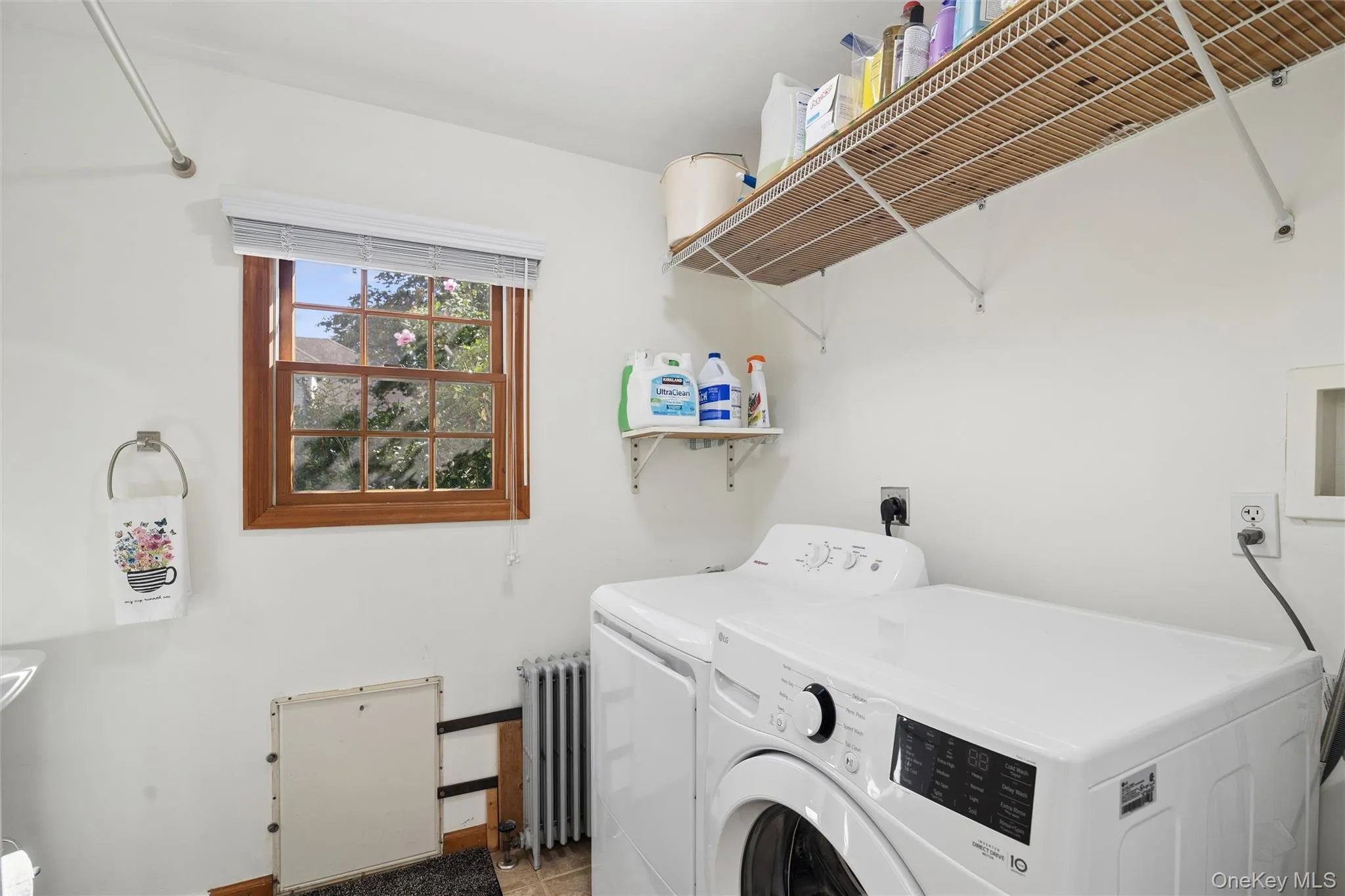 75 Champlin Avenue, Brookhaven, NY, 3 Bedrooms Bedrooms, 6 Rooms Rooms,1 BathroomBathrooms,Residential,For Rent,Champlin,0,1053093 75 Champlin Avenue, Brookhaven, NY, 3 Bedrooms Bedrooms, 6 Rooms Rooms,1 BathroomBathrooms,Residential,For Rent,Champlin,0,1053093