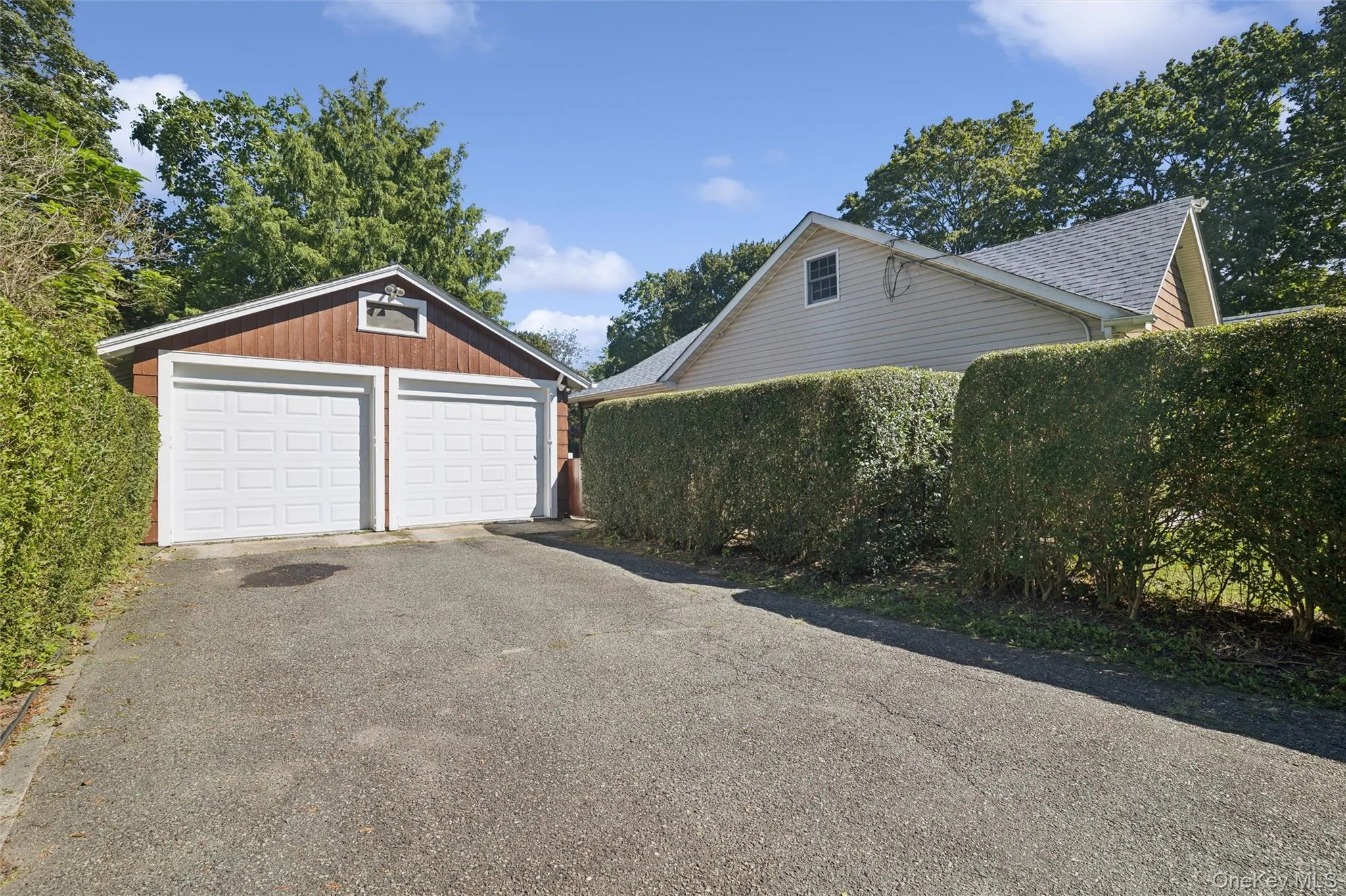 75 Champlin Avenue, Brookhaven, NY, 3 Bedrooms Bedrooms, 6 Rooms Rooms,1 BathroomBathrooms,Residential,For Rent,Champlin,0,1053093 75 Champlin Avenue, Brookhaven, NY, 3 Bedrooms Bedrooms, 6 Rooms Rooms,1 BathroomBathrooms,Residential,For Rent,Champlin,0,1053093