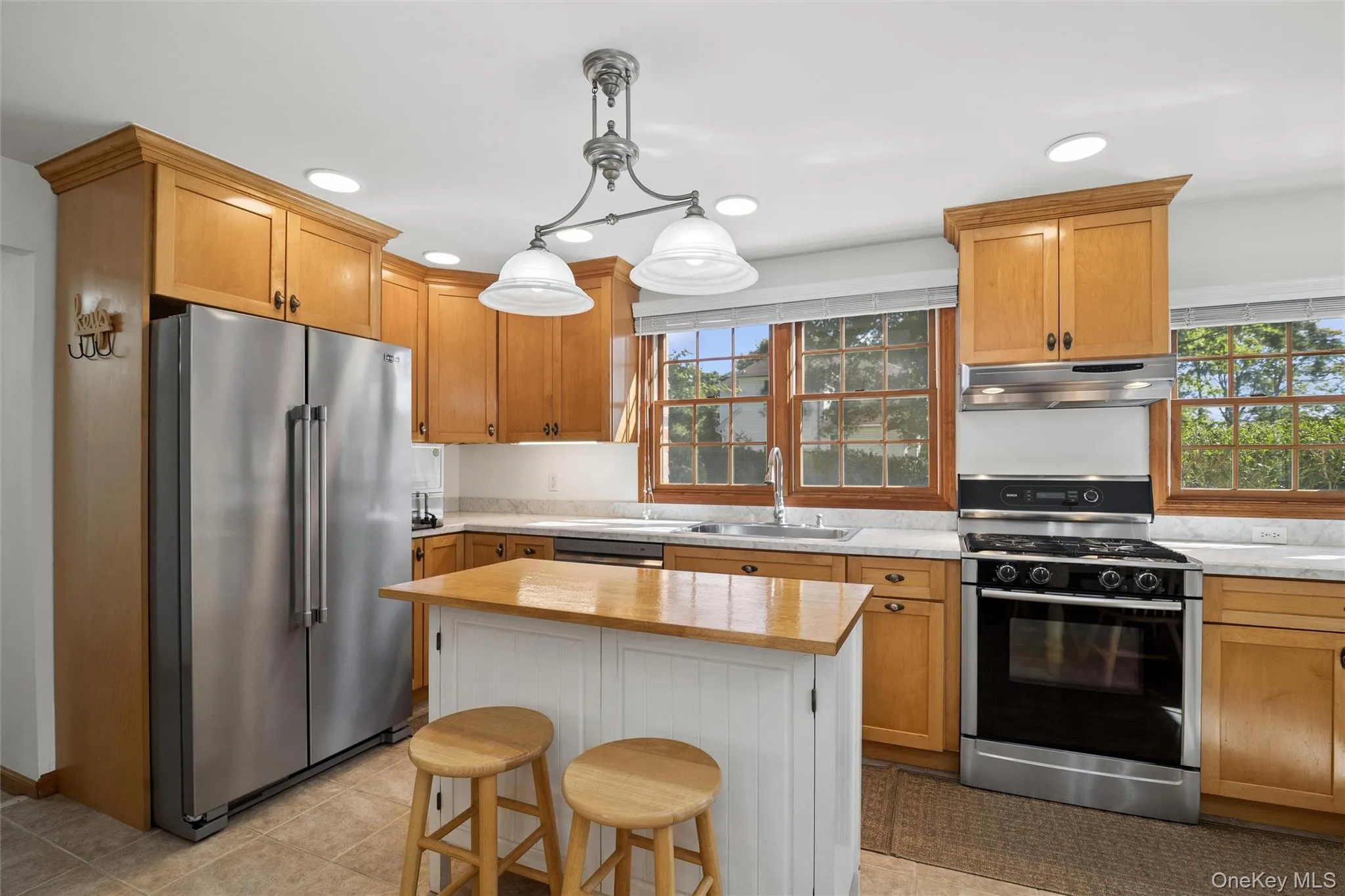 75 Champlin Avenue, Brookhaven, NY, 3 Bedrooms Bedrooms, 6 Rooms Rooms,1 BathroomBathrooms,Residential,For Rent,Champlin,0,1053093 75 Champlin Avenue, Brookhaven, NY, 3 Bedrooms Bedrooms, 6 Rooms Rooms,1 BathroomBathrooms,Residential,For Rent,Champlin,0,1053093