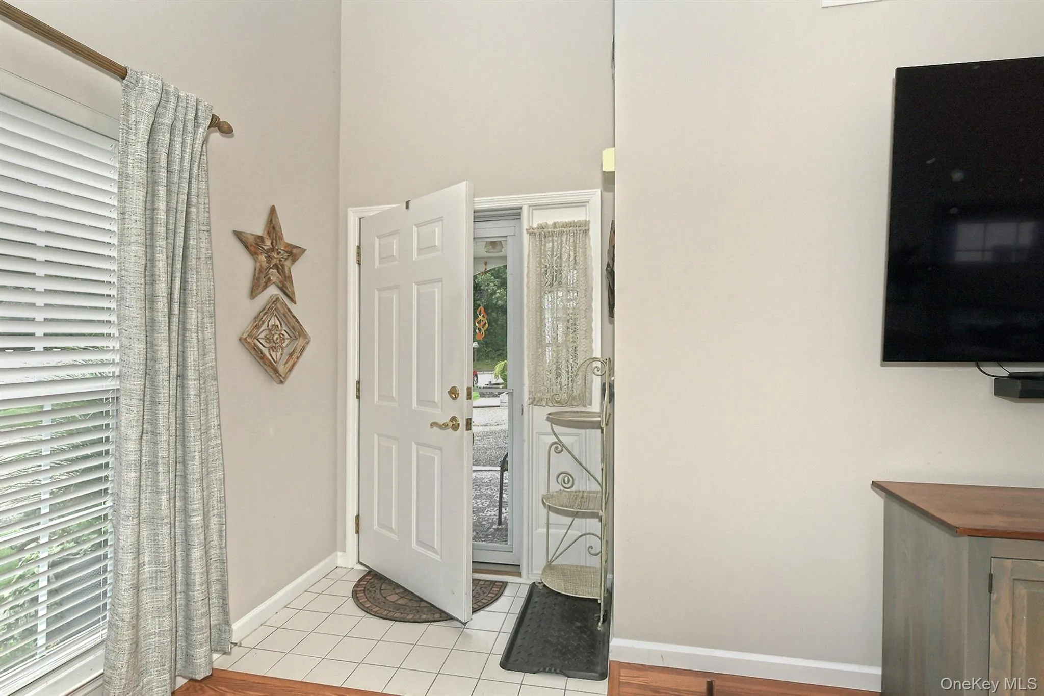 Entry Foyer Entry Foyer