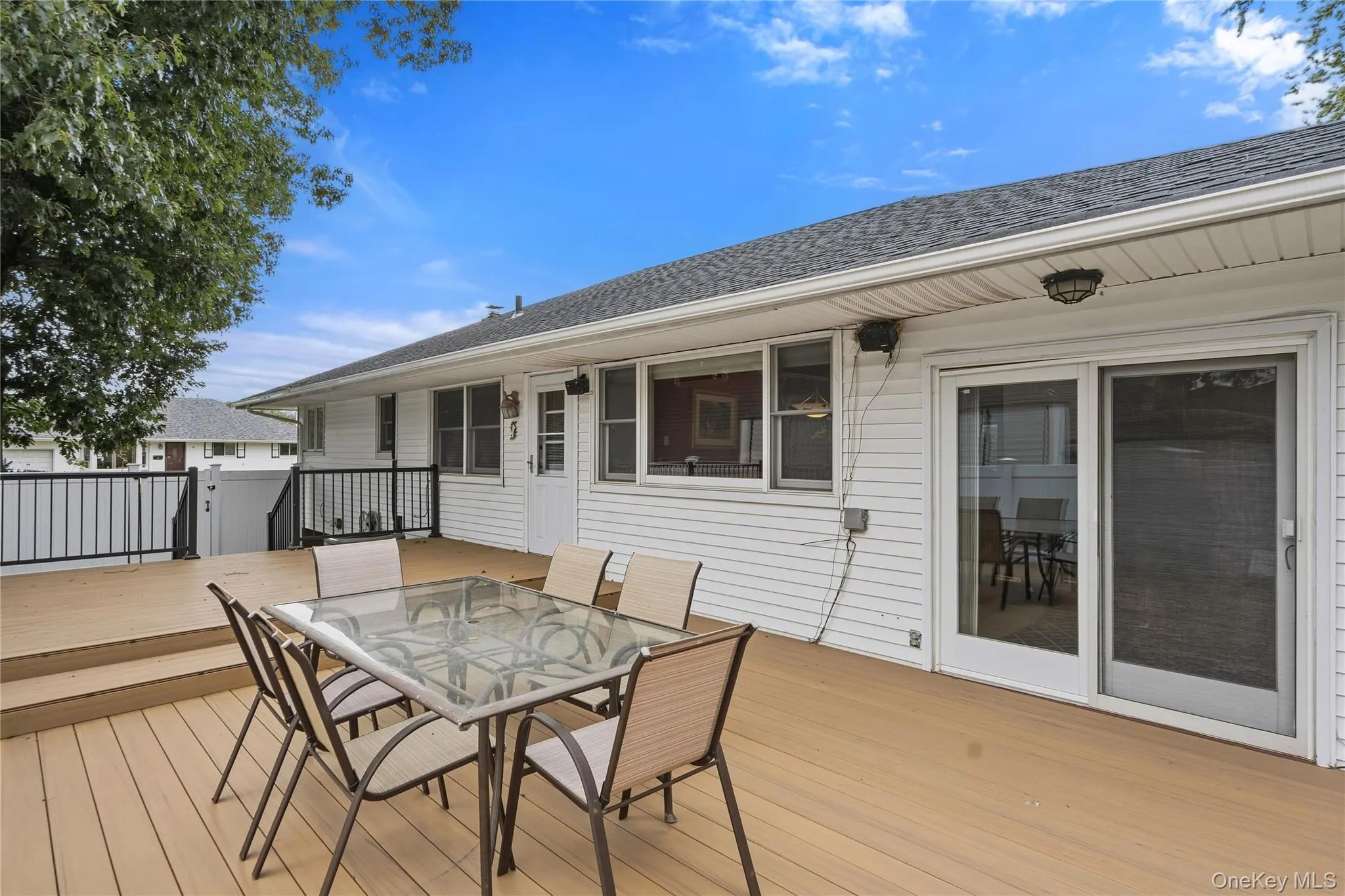 15 Elmwood Lane, Oyster Bay, NY, 3 Bedrooms Bedrooms, 7 Rooms Rooms,2 BathroomsBathrooms,Residential,For Rent,Elmwood,0,1053095 15 Elmwood Lane, Oyster Bay, NY, 3 Bedrooms Bedrooms, 7 Rooms Rooms,2 BathroomsBathrooms,Residential,For Rent,Elmwood,0,1053095