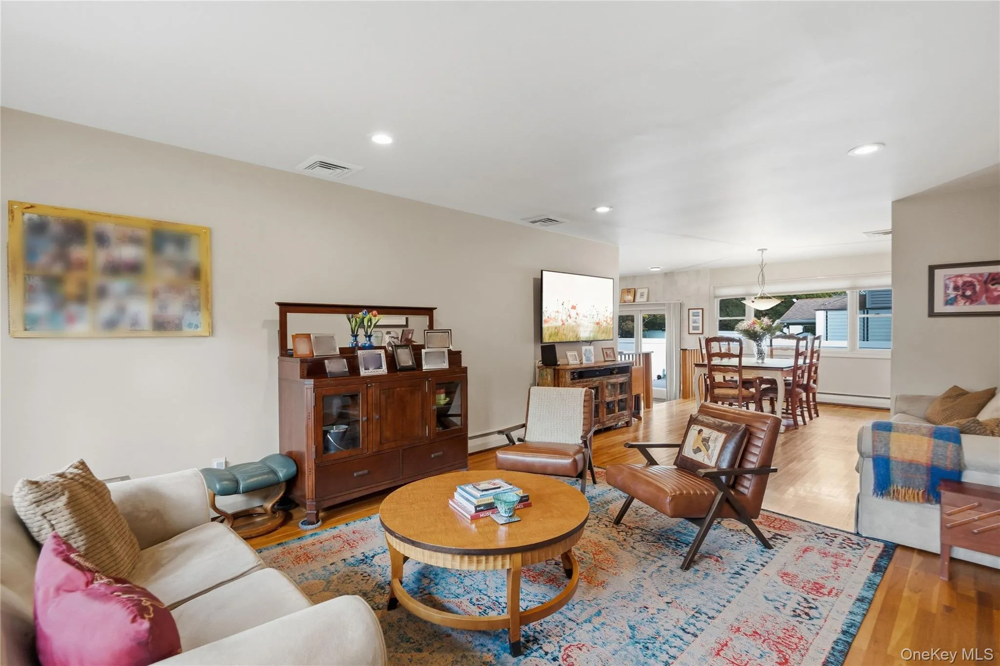 15 Elmwood Lane, Oyster Bay, NY, 3 Bedrooms Bedrooms, 7 Rooms Rooms,2 BathroomsBathrooms,Residential,For Rent,Elmwood,0,1053095 15 Elmwood Lane, Oyster Bay, NY, 3 Bedrooms Bedrooms, 7 Rooms Rooms,2 BathroomsBathrooms,Residential,For Rent,Elmwood,0,1053095