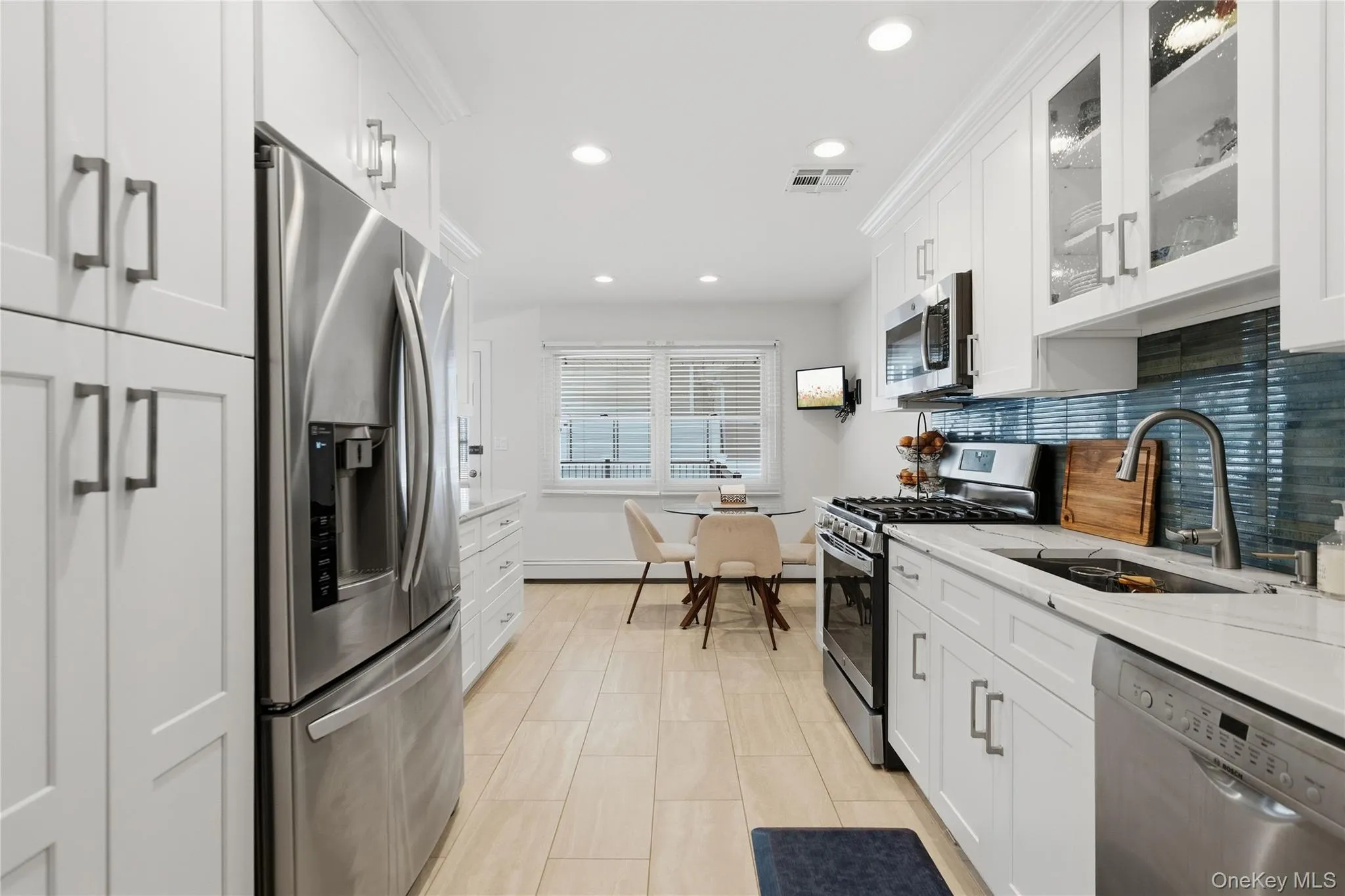 15 Elmwood Lane, Oyster Bay, NY, 3 Bedrooms Bedrooms, 7 Rooms Rooms,2 BathroomsBathrooms,Residential,For Rent,Elmwood,0,1053095 15 Elmwood Lane, Oyster Bay, NY, 3 Bedrooms Bedrooms, 7 Rooms Rooms,2 BathroomsBathrooms,Residential,For Rent,Elmwood,0,1053095